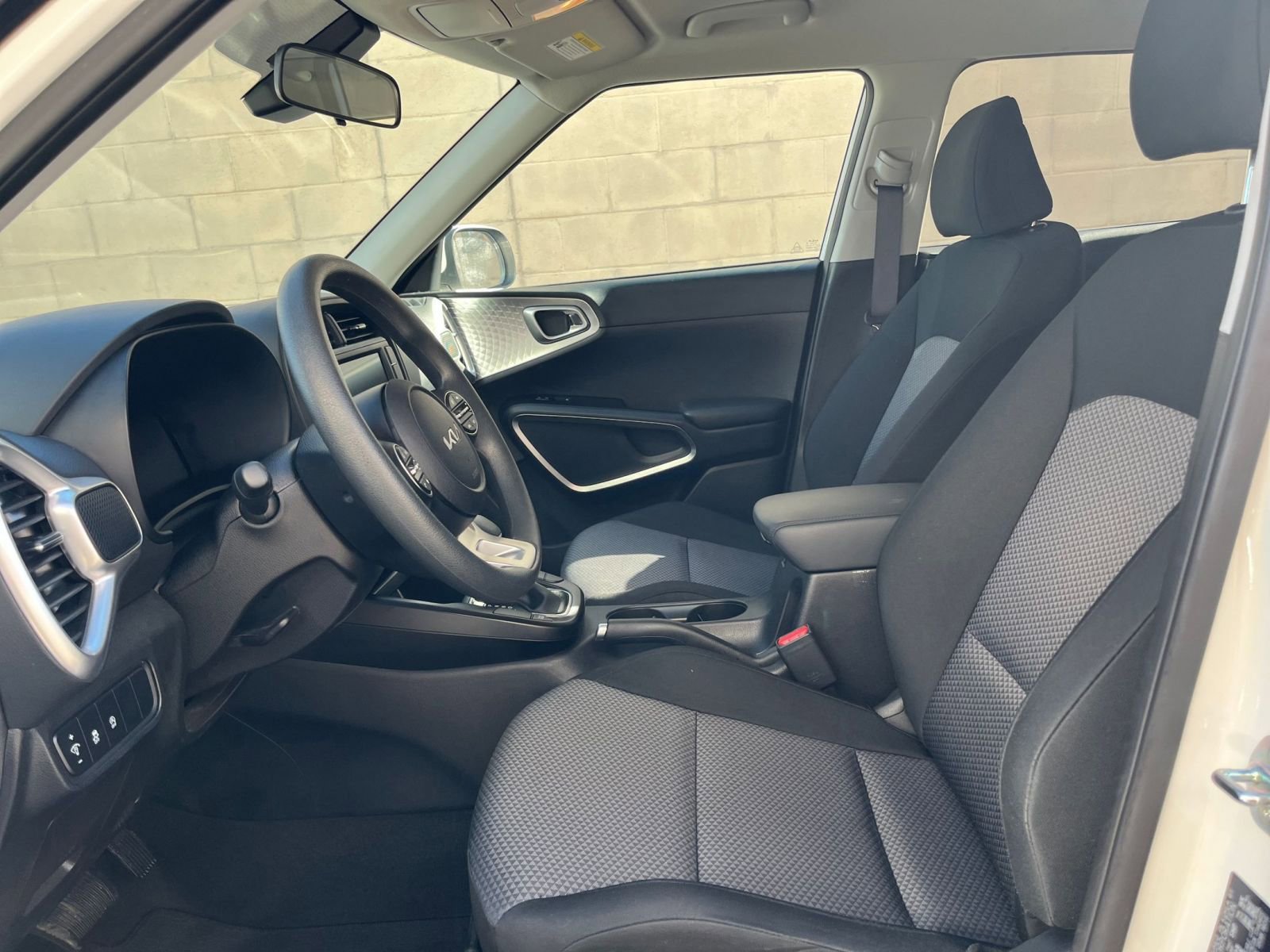 Thumbnail: 2025 Kia Soul - 25