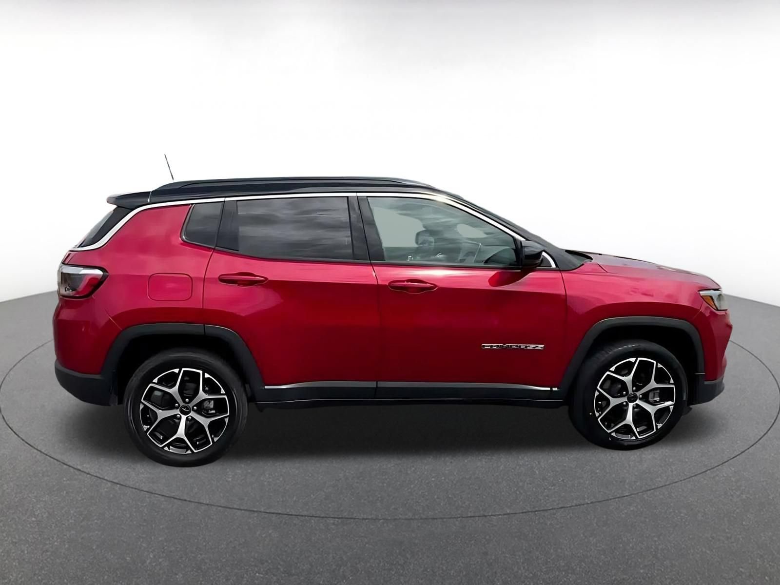 Thumbnail: 2025 Jeep Compass - 13