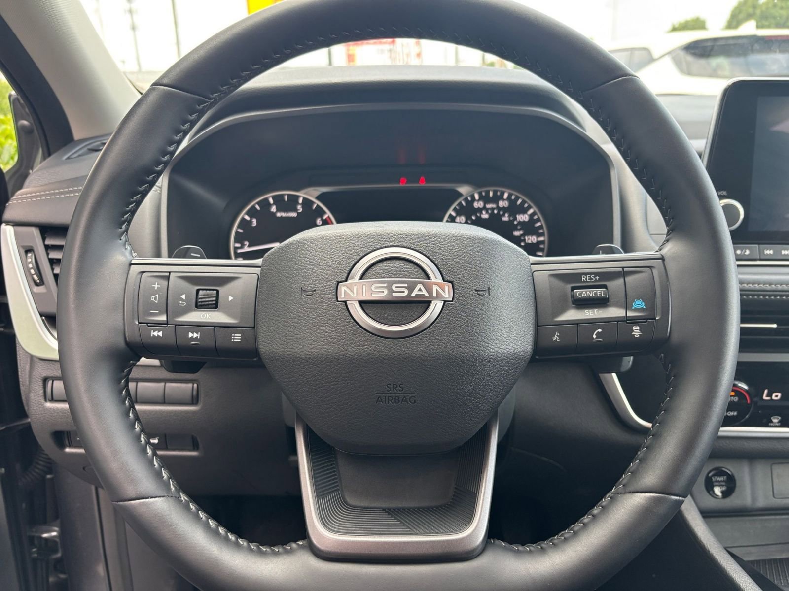 Thumbnail: 2025 Nissan Rogue - 30
