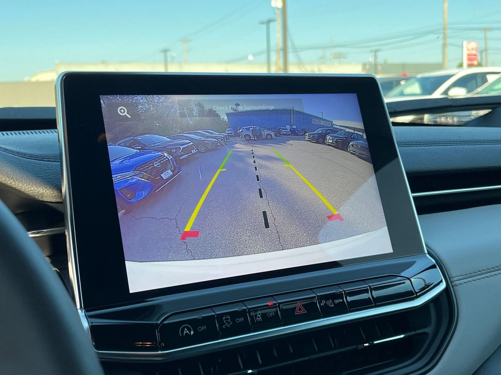 Thumbnail: 2025 Jeep Compass - 17