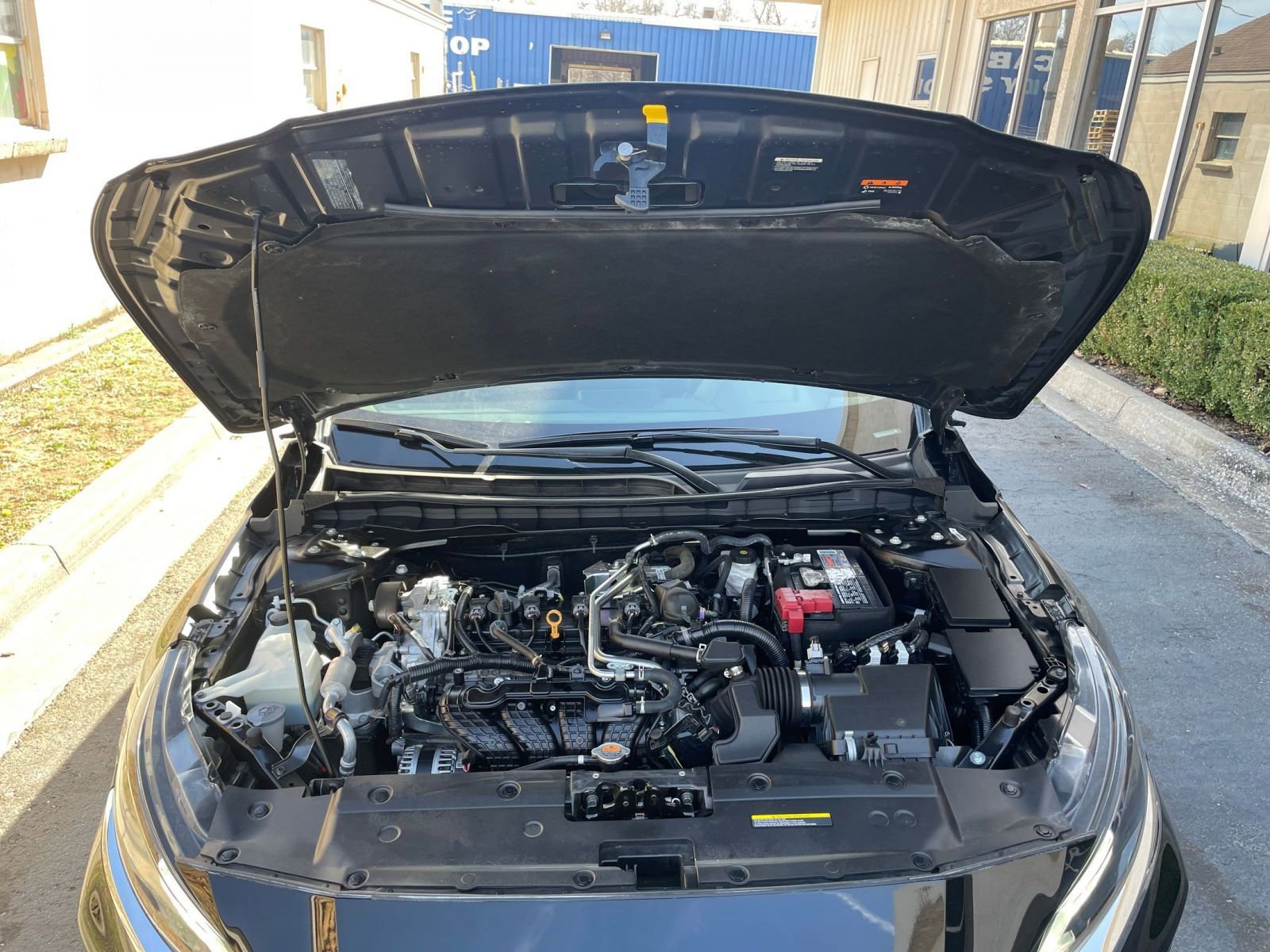 Thumbnail: 2025 Nissan Altima - 32