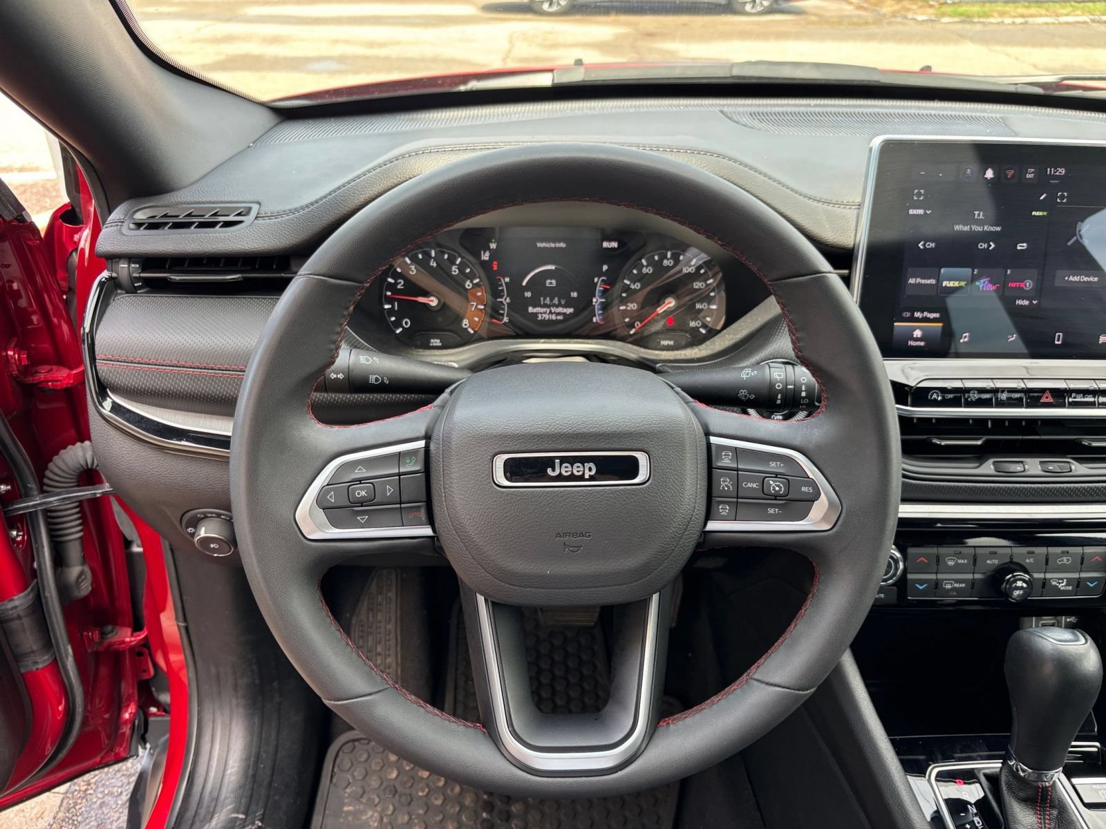 Thumbnail: 2025 Jeep Compass - 23