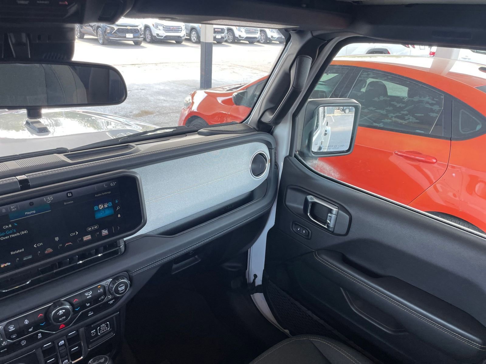 Thumbnail: 2025 Jeep Wrangler - 34