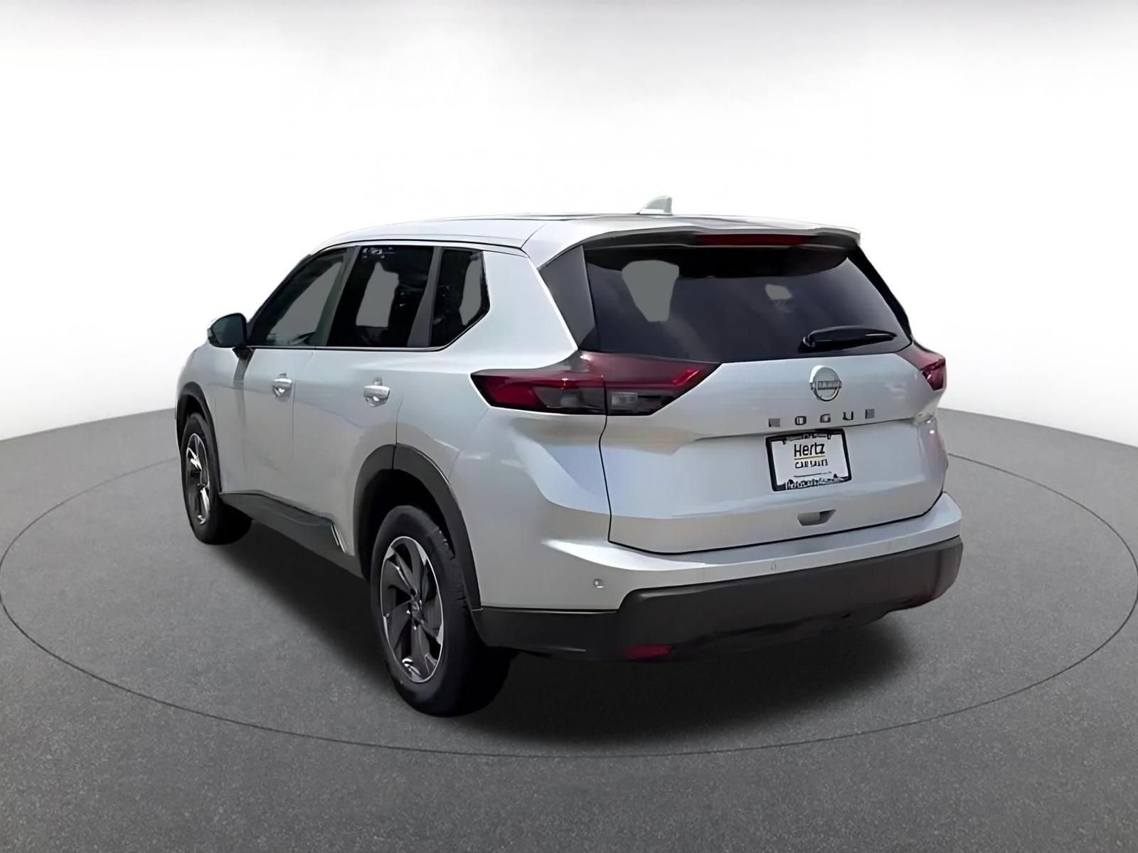Thumbnail: 2025 Nissan Rogue - 9