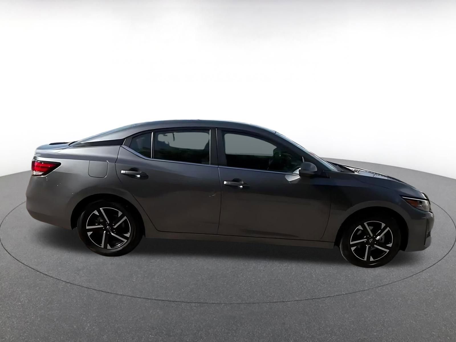 Thumbnail: 2025 Nissan Sentra - 16