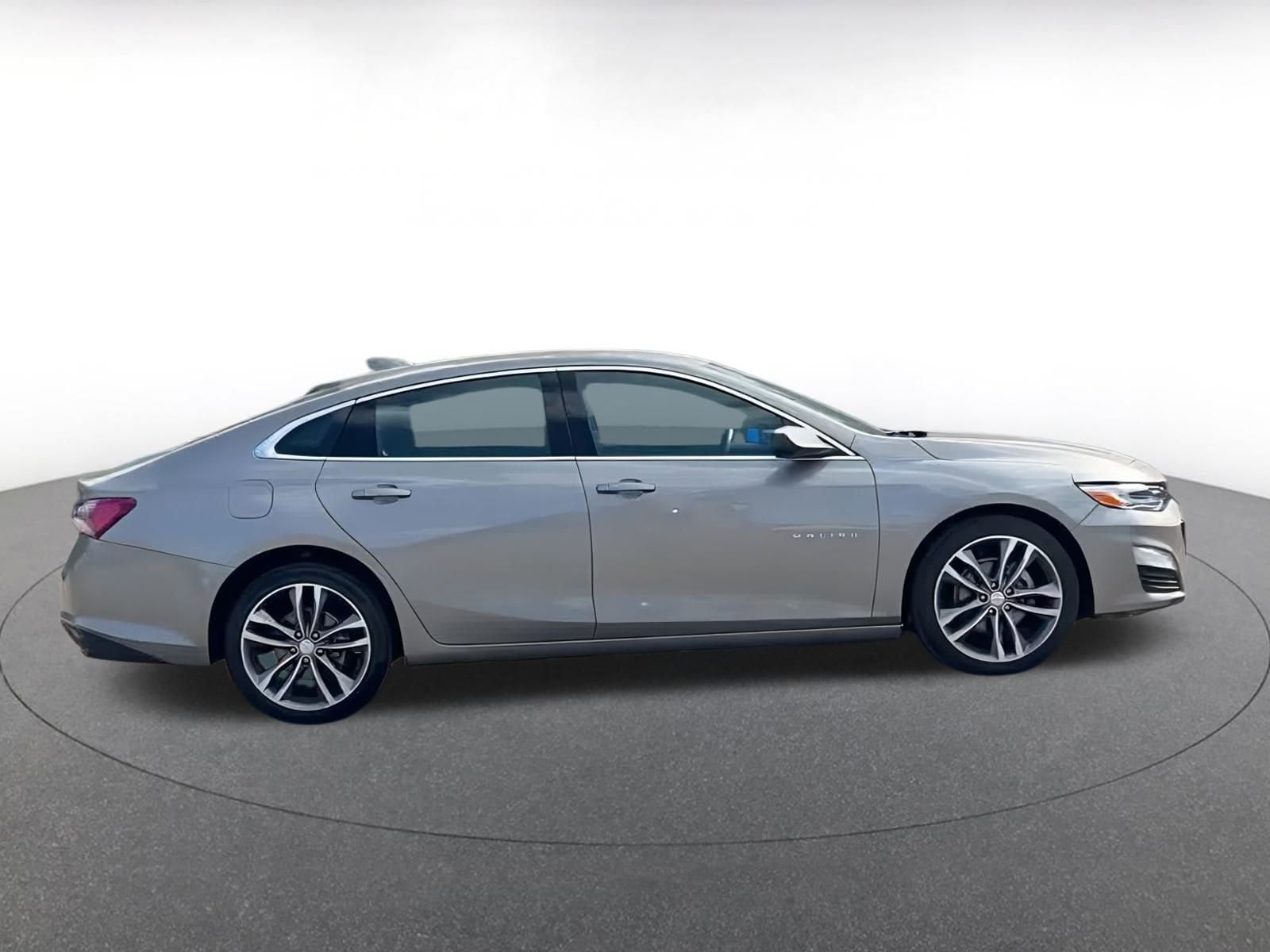 Thumbnail: 2024 Chevrolet Malibu - 15