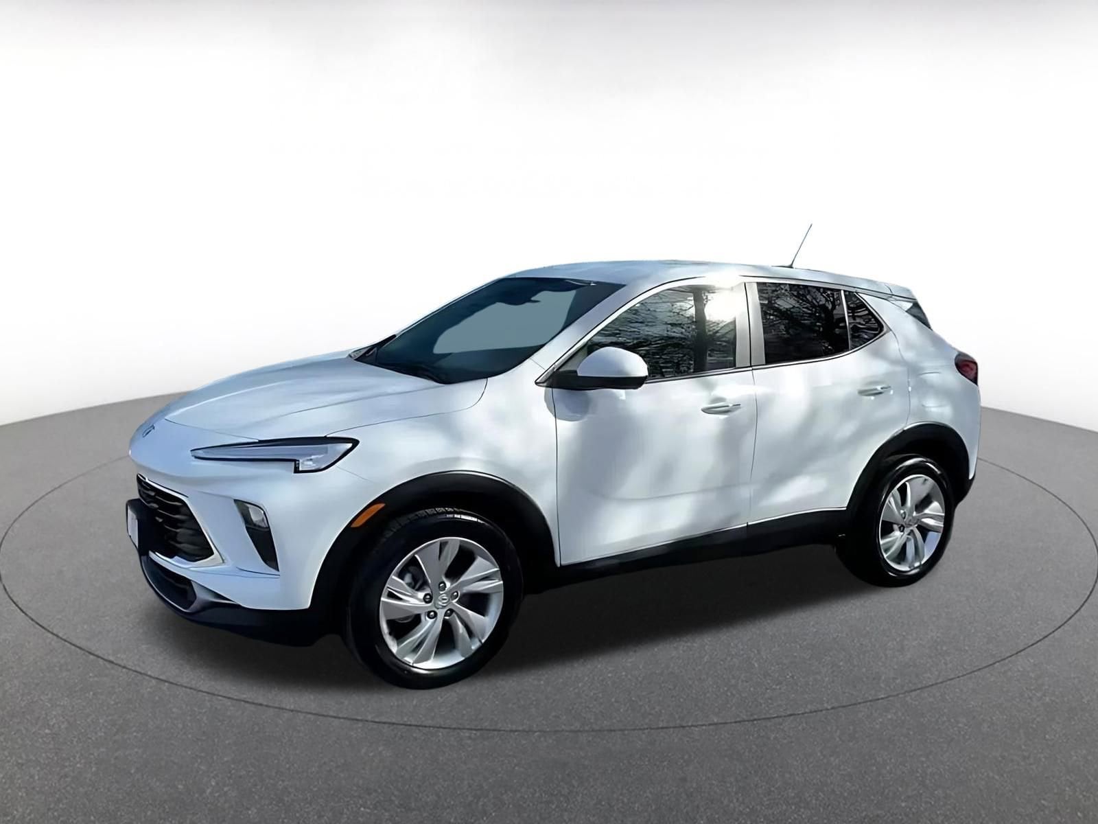 Thumbnail: 2025 Buick Encore GX - 8