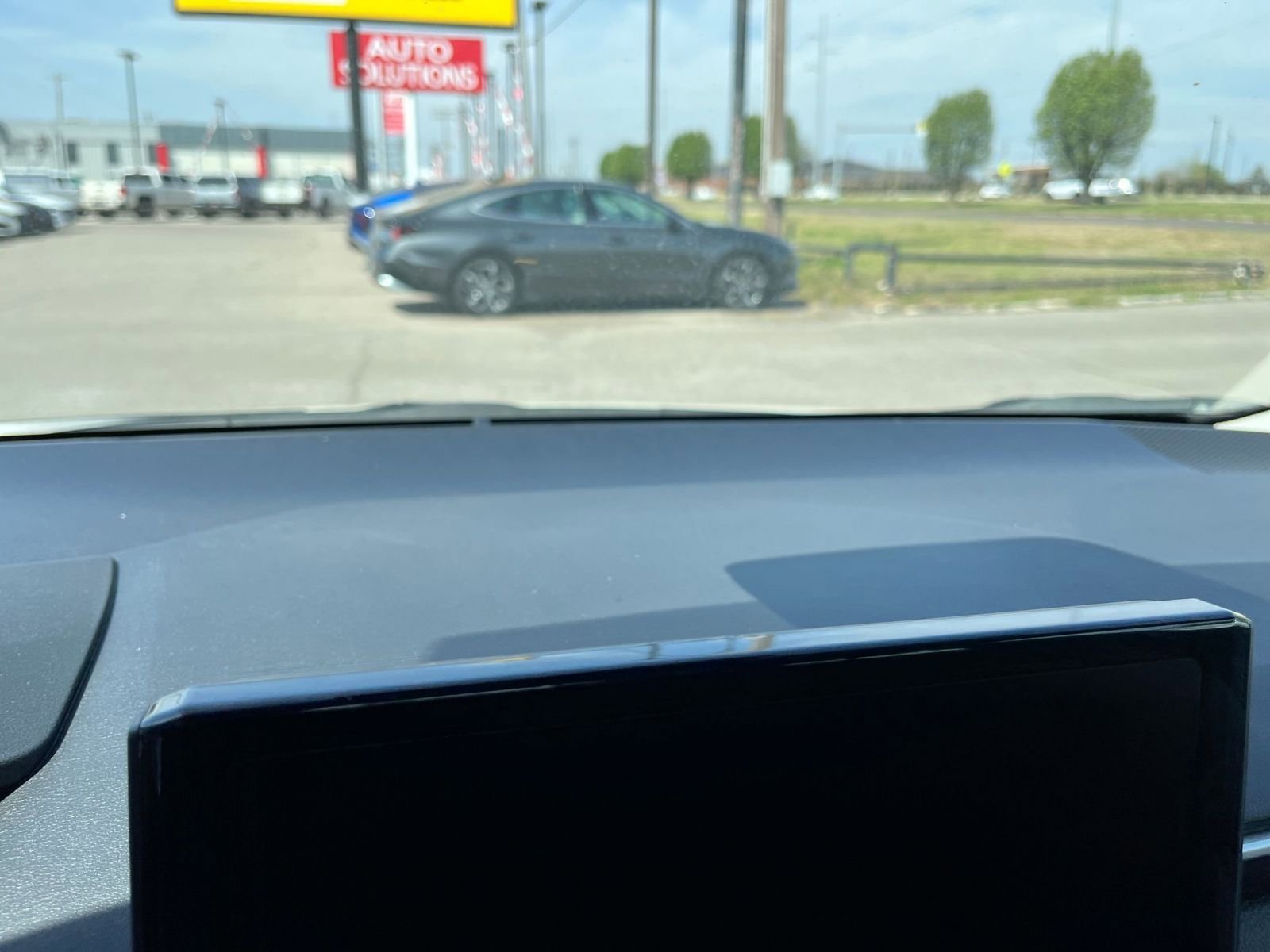 Thumbnail: 2025 Toyota Corolla - 17