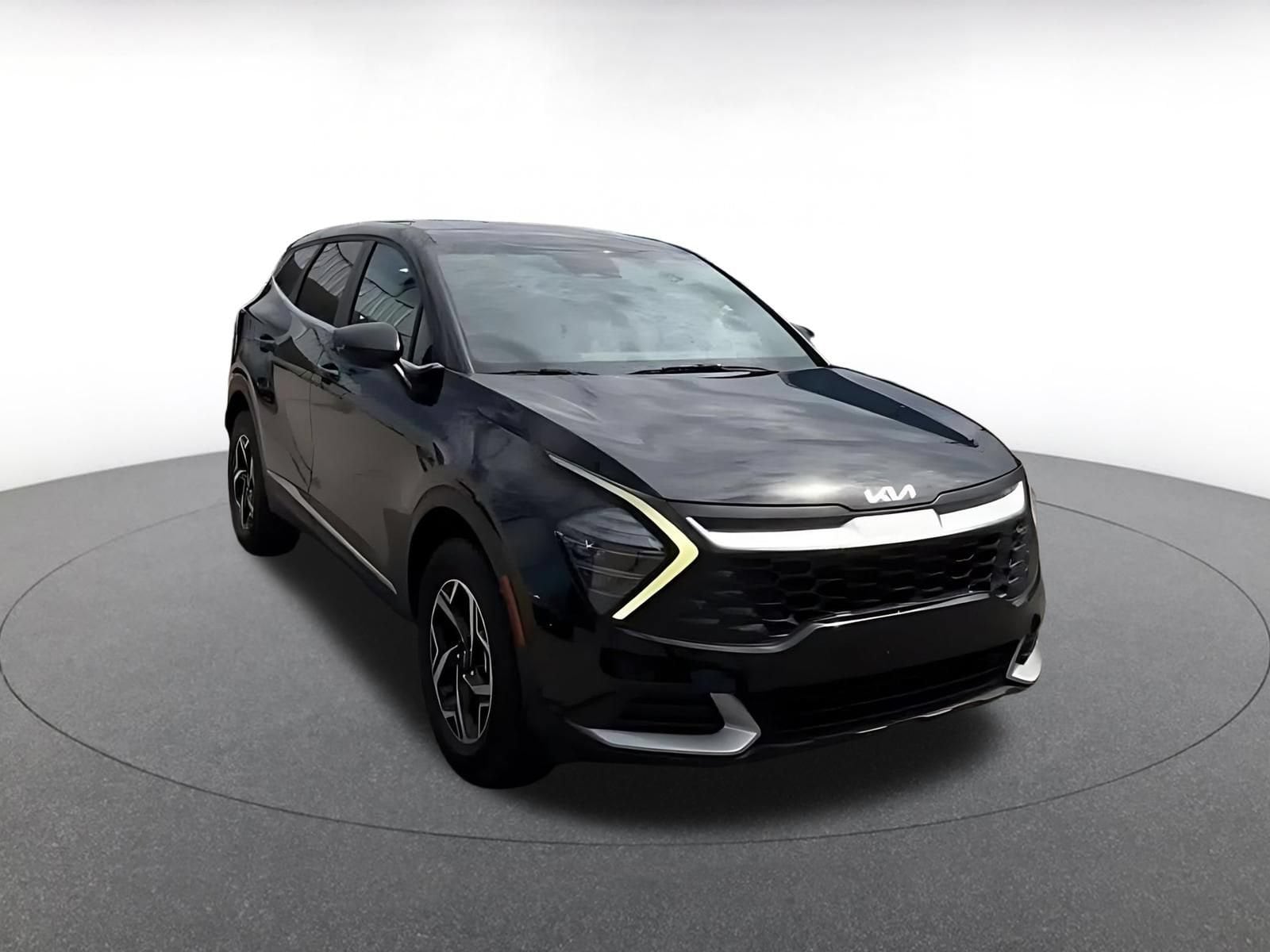 Thumbnail: 2025 Kia Sportage - 3