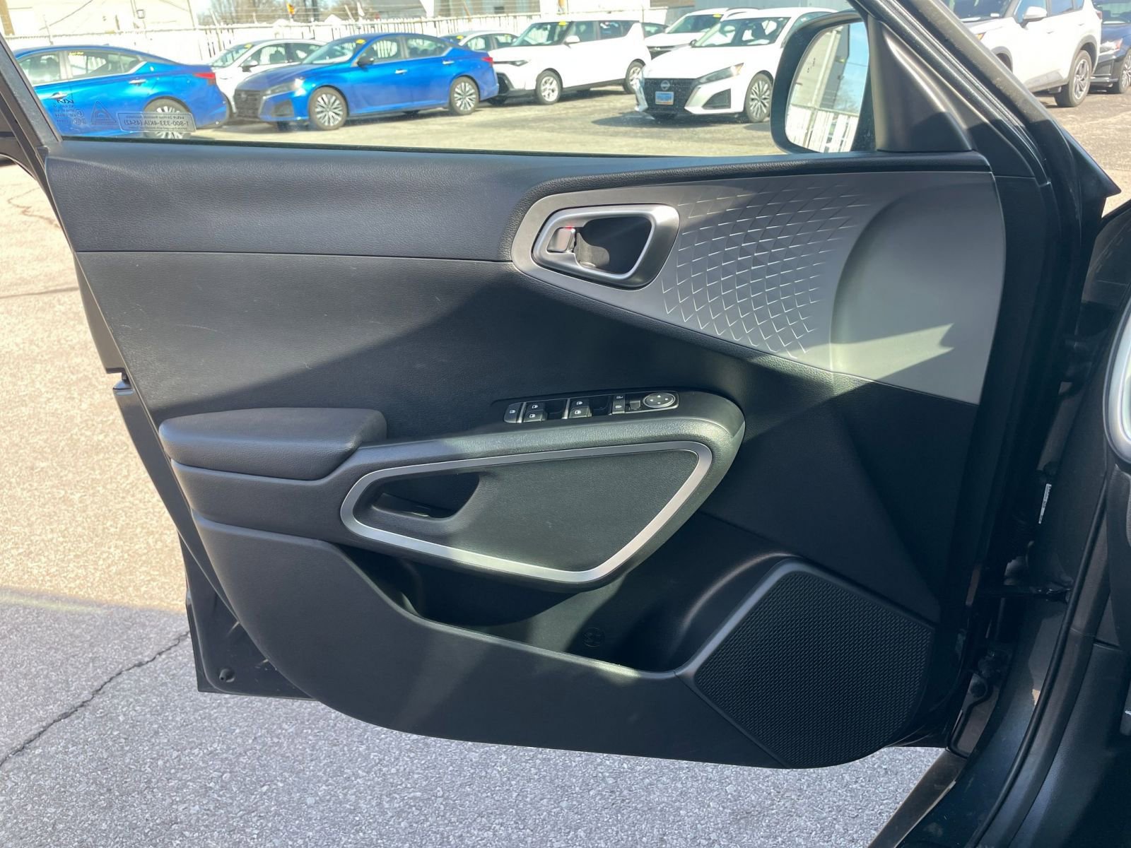 Thumbnail: 2025 Kia Soul - 18