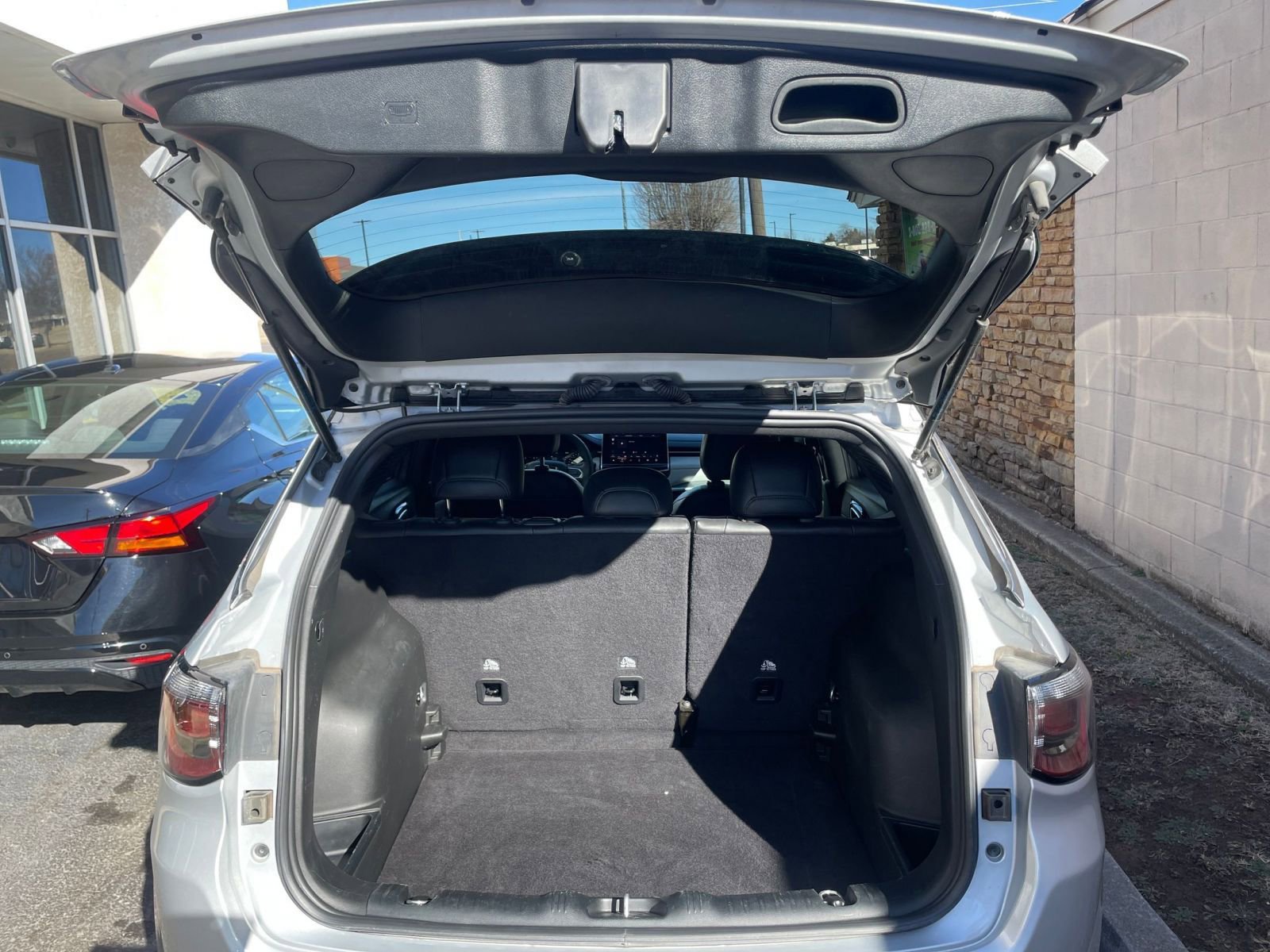 Thumbnail: 2025 Jeep Compass - 32