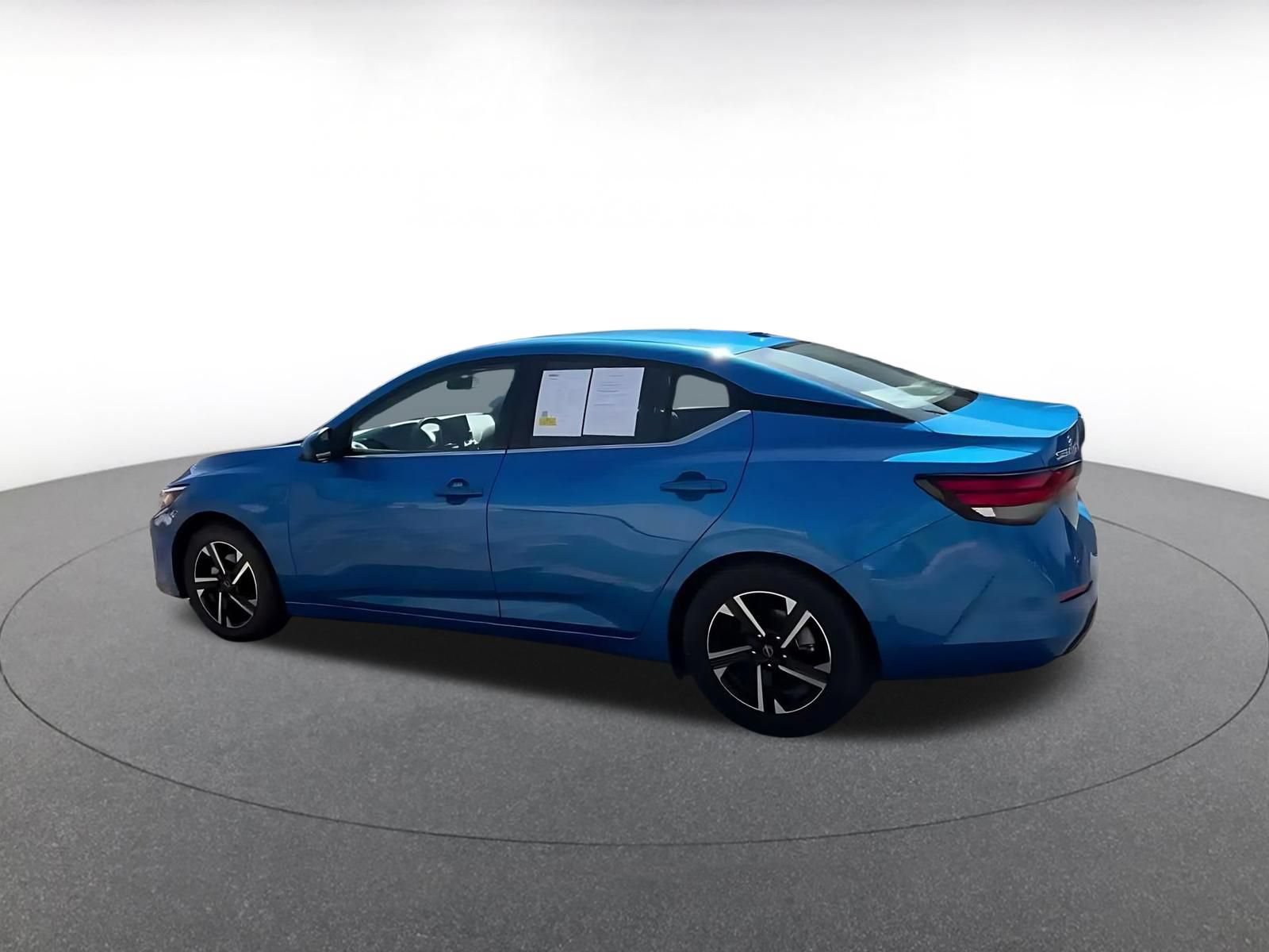 Thumbnail: 2025 Nissan Sentra - 8