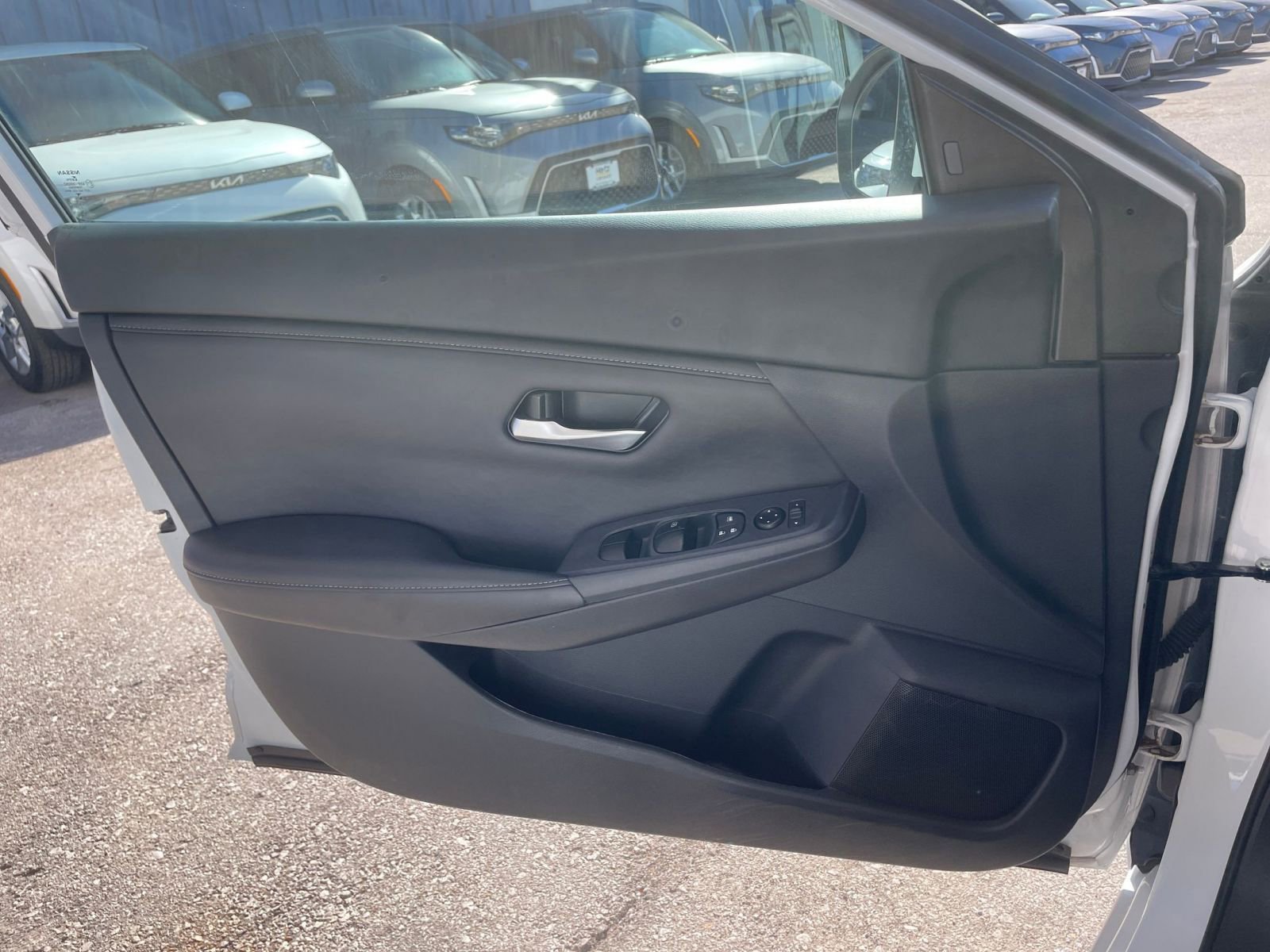 Thumbnail: 2025 Nissan Sentra - 18