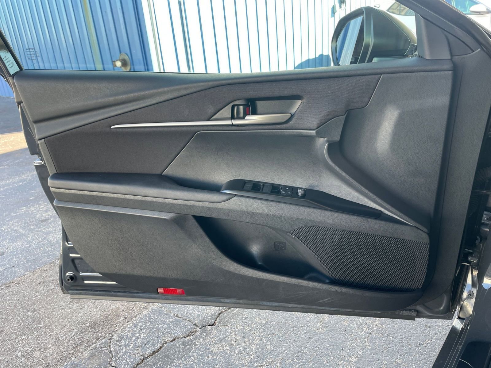 Thumbnail: 2025 Toyota Camry - 20