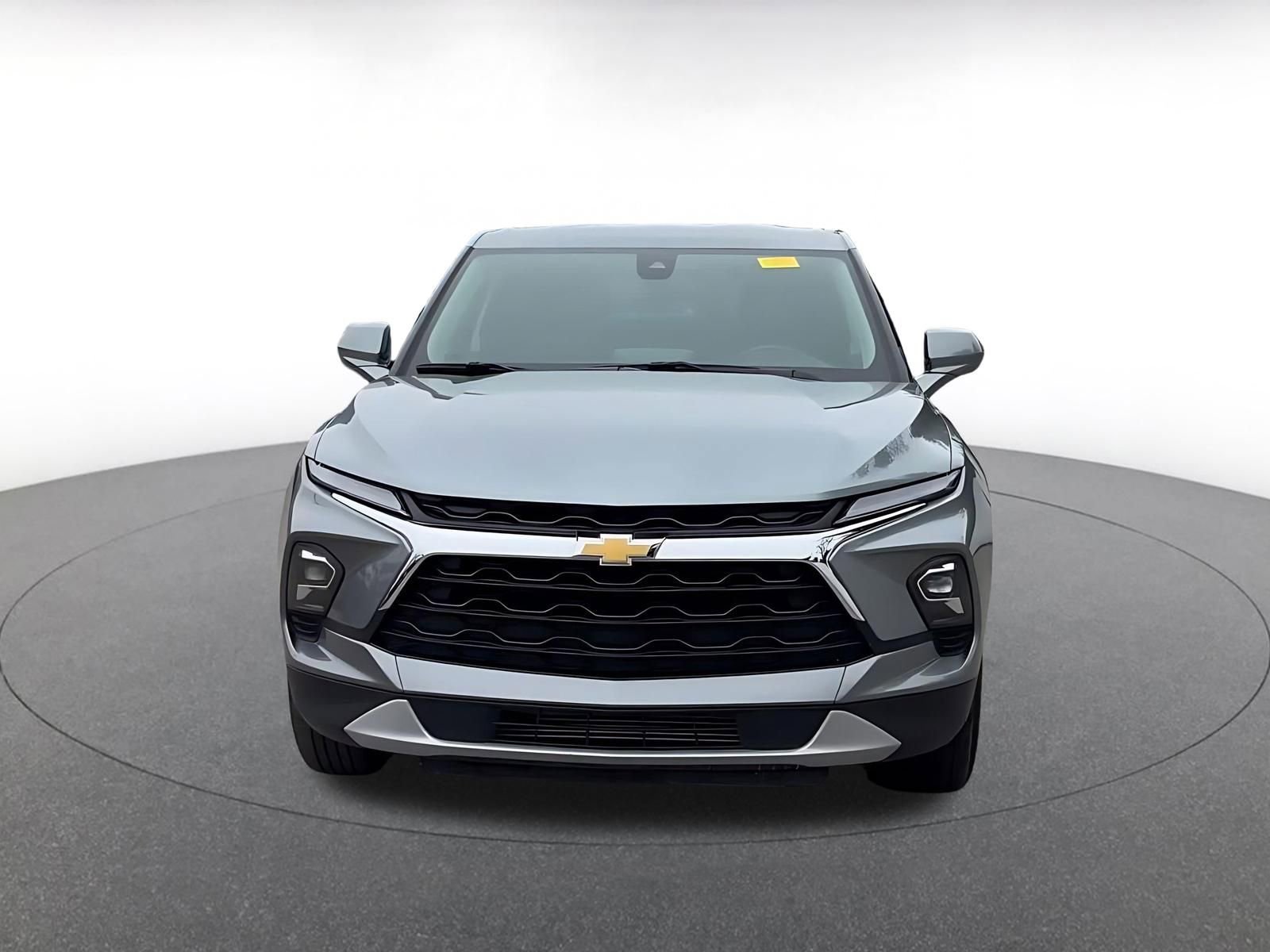 Thumbnail: 2025 Chevrolet Blazer - 4