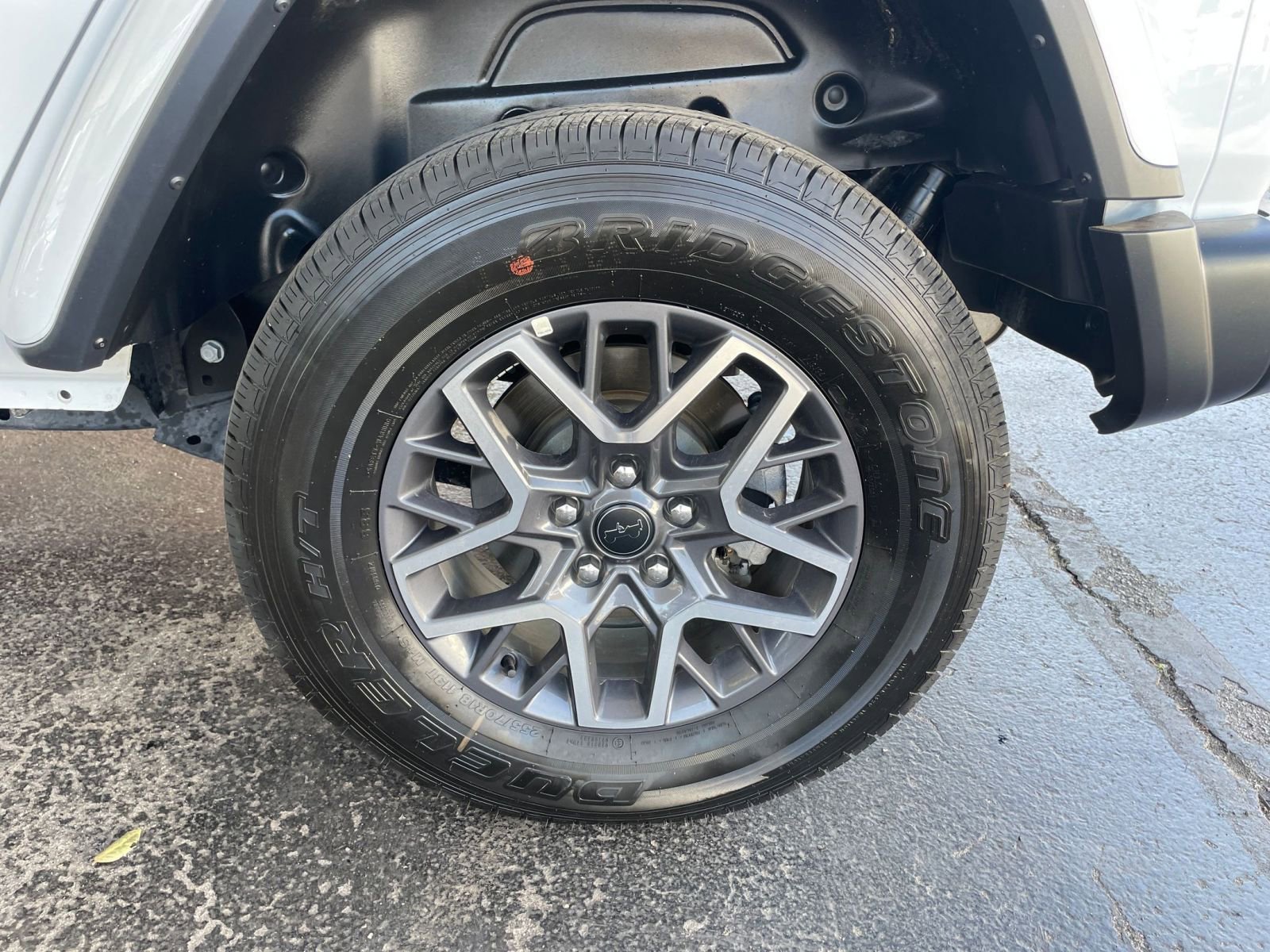 Thumbnail: 2025 Jeep Wrangler - 29