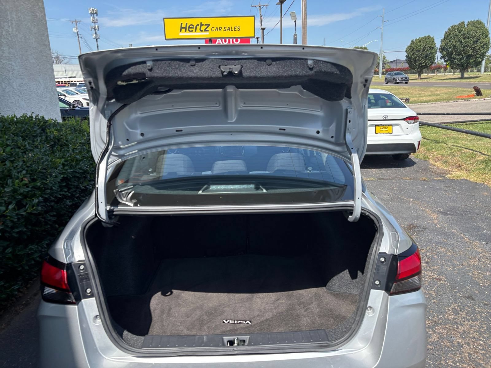 Thumbnail: 2025 Nissan Versa - 28