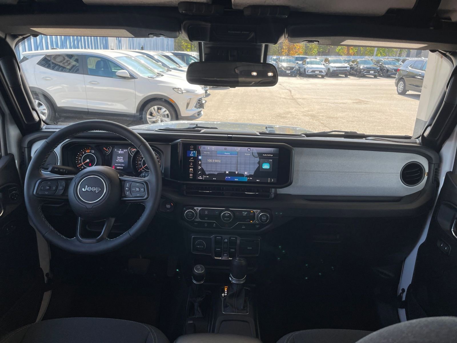 Thumbnail: 2025 Jeep Wrangler - 32