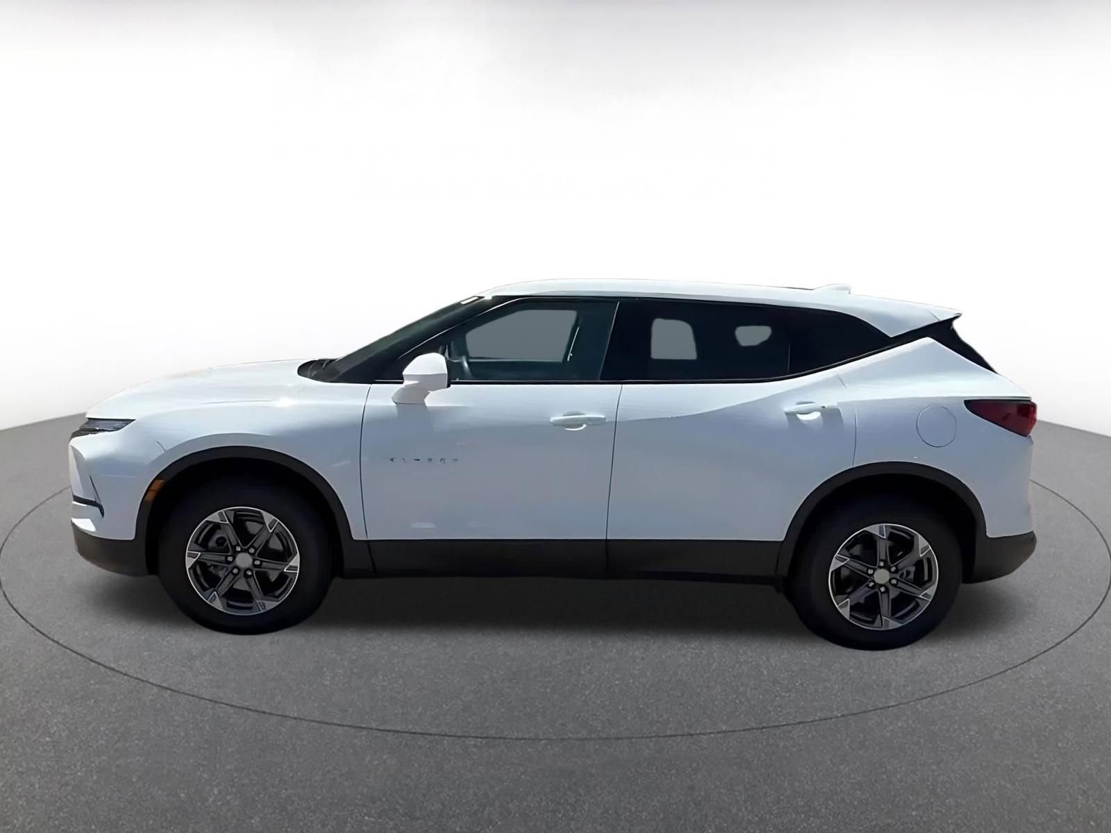 Thumbnail: 2025 Chevrolet Blazer - 9