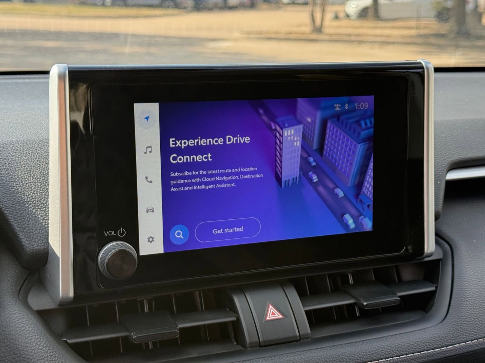 Thumbnail: 2025 Toyota RAV4 - 21