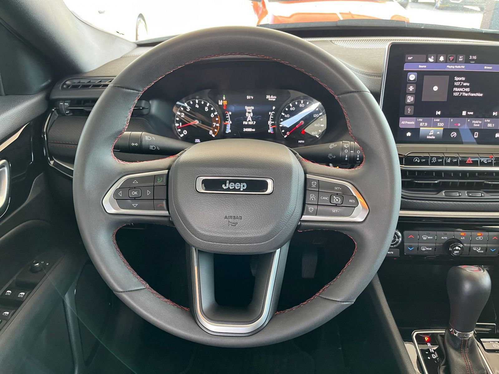 Thumbnail: 2025 Jeep Compass - 27