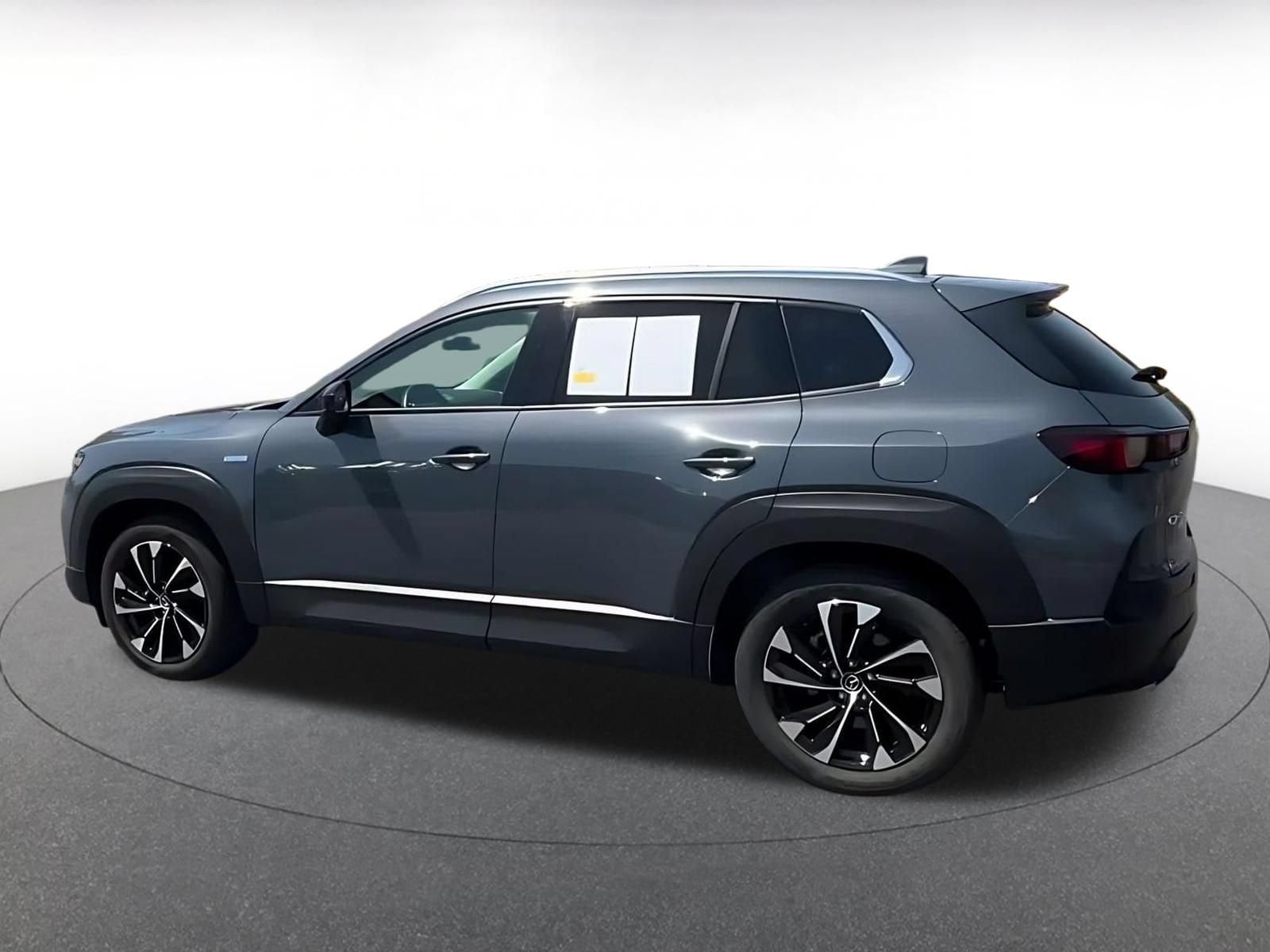 Thumbnail: 2025 Mazda CX-50 - 9