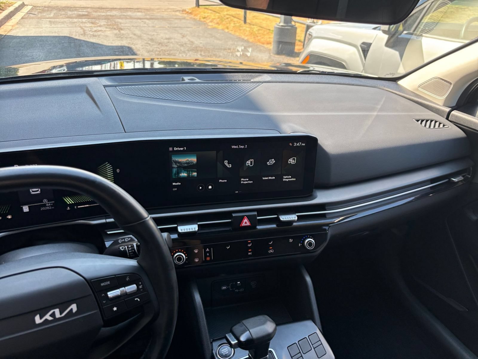Thumbnail: 2026 Kia Sportage - 16