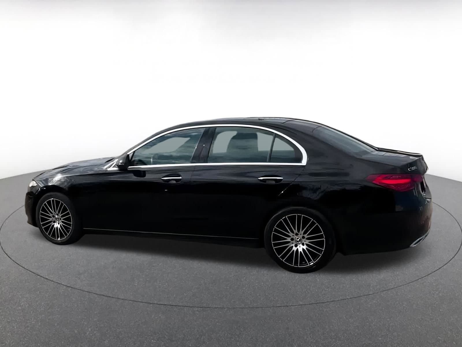 Thumbnail: 2024 Mercedes-Benz C-Class - 12