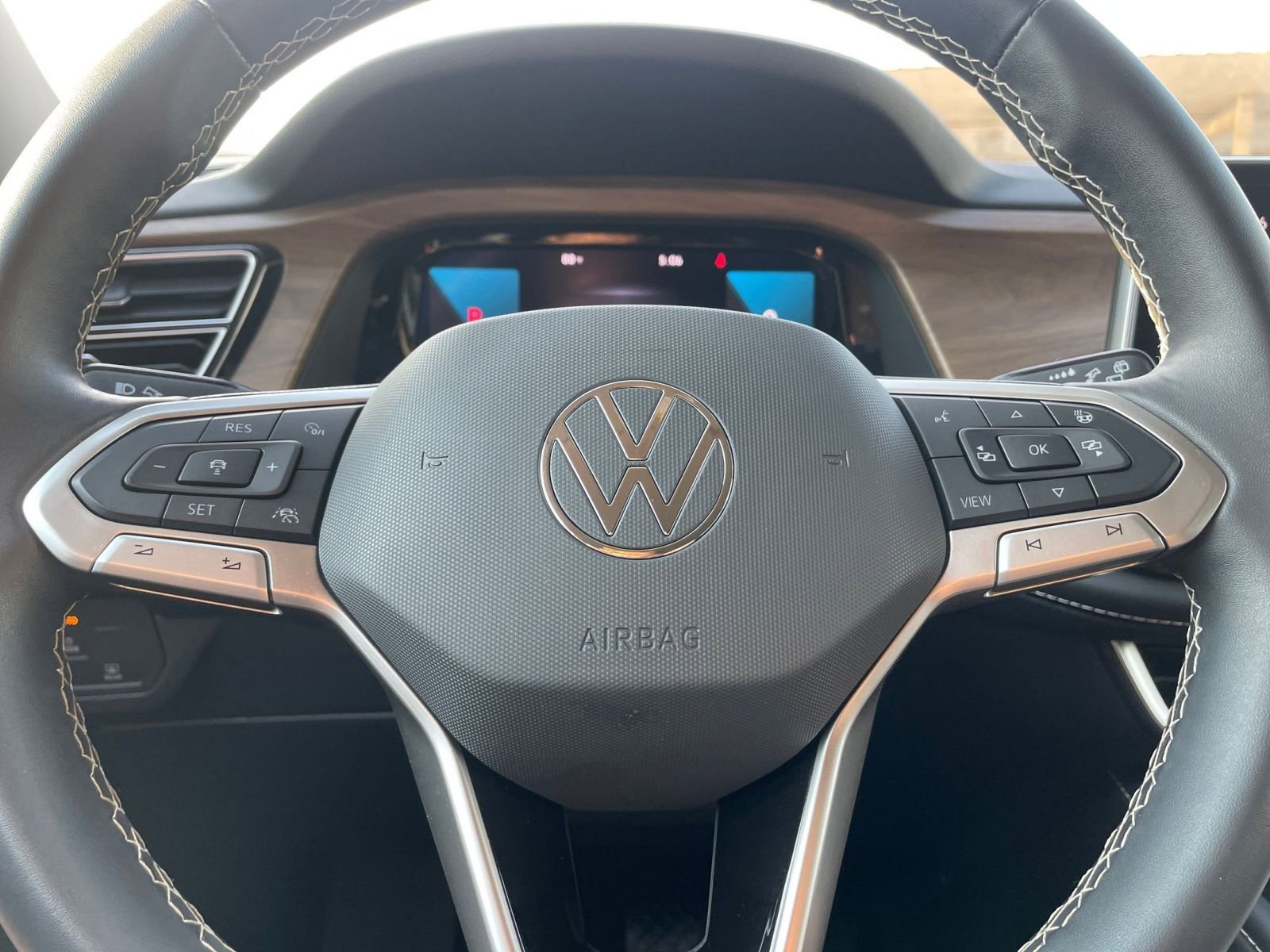 Thumbnail: 2024 Volkswagen Atlas - 28