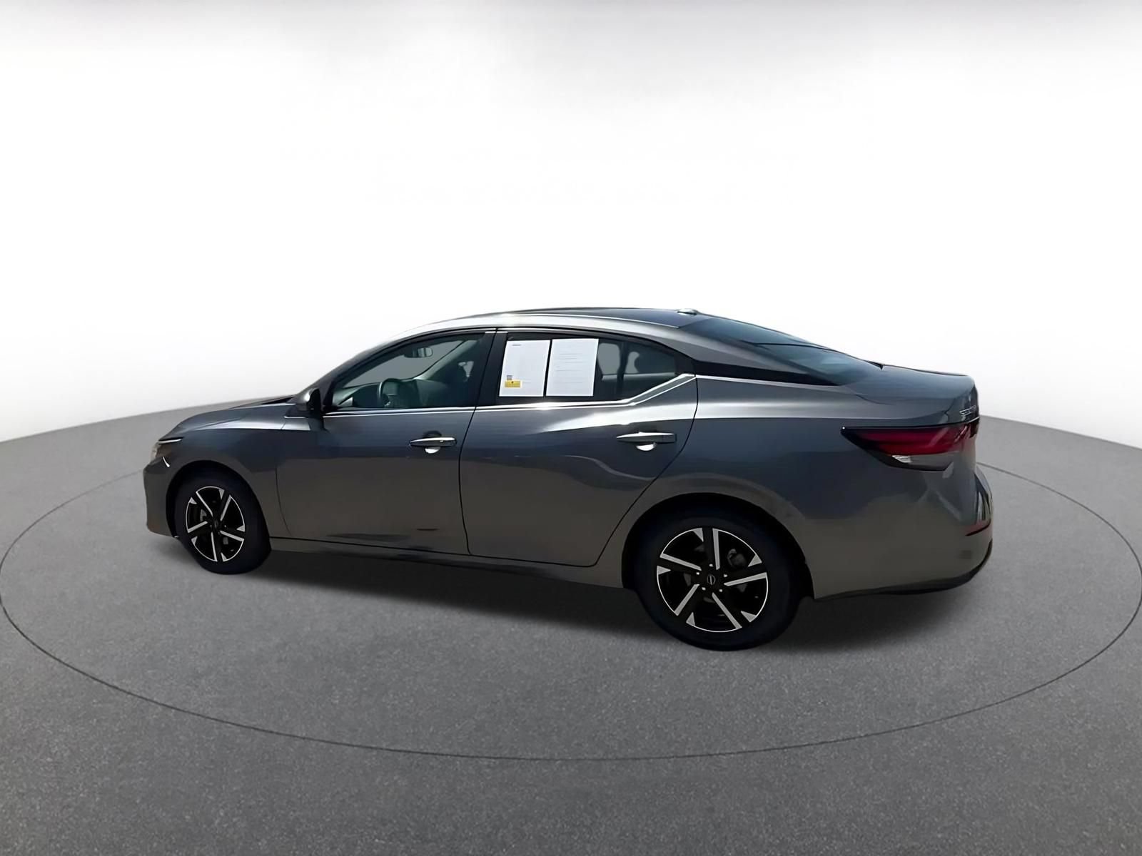 Thumbnail: 2025 Nissan Sentra - 9