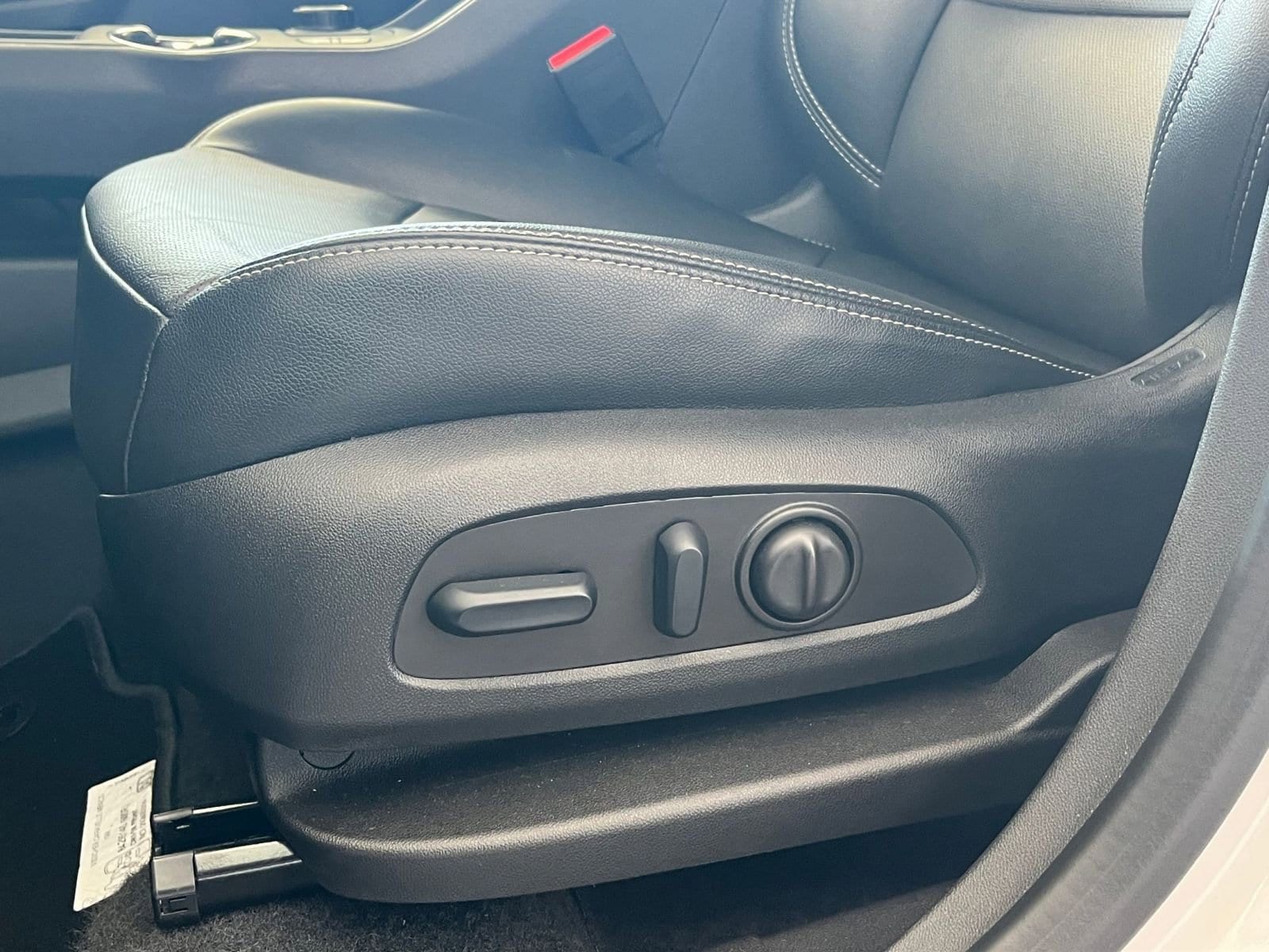 Thumbnail: 2024 GMC Terrain - 23