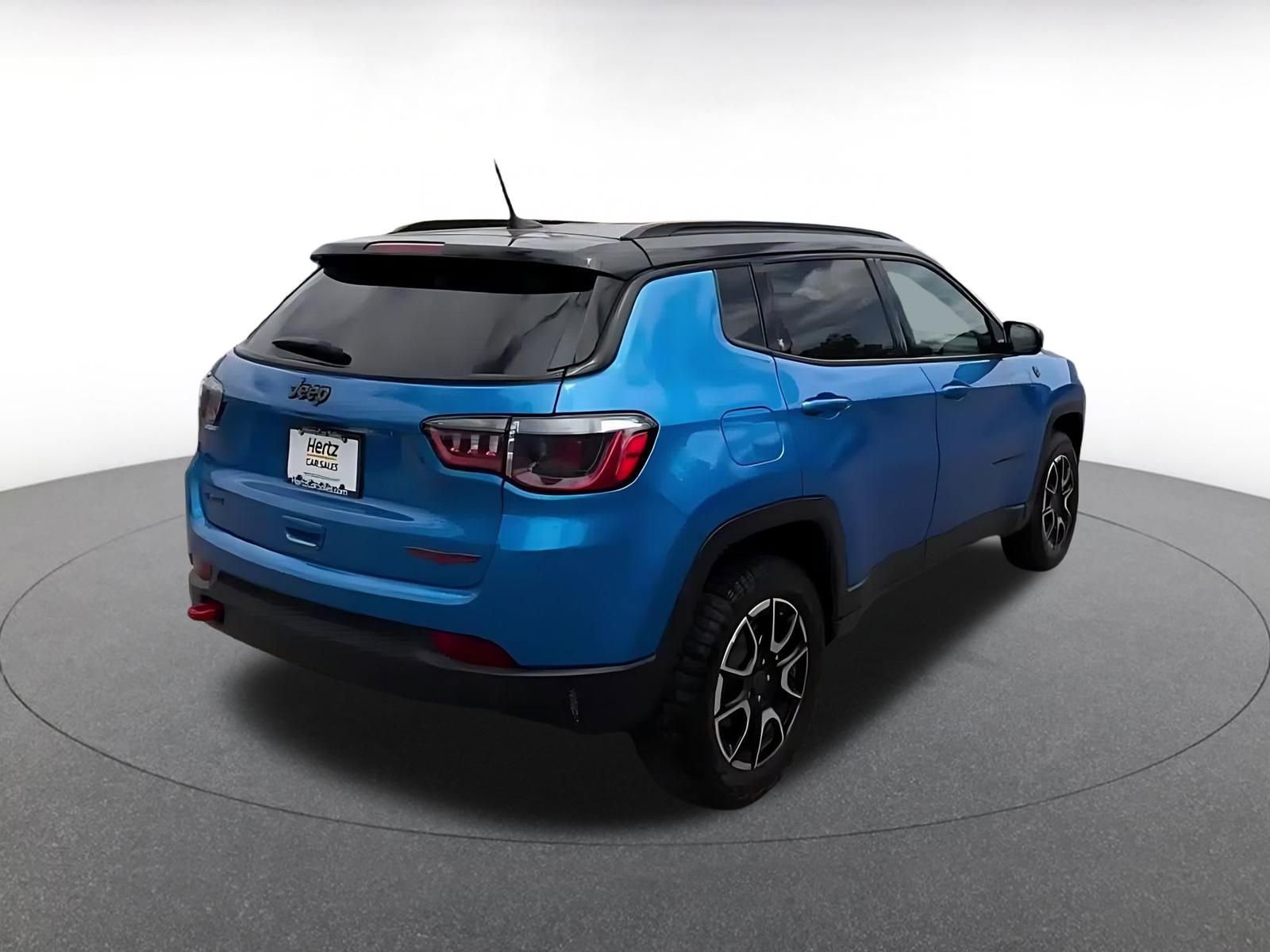 Thumbnail: 2025 Jeep Compass - 14