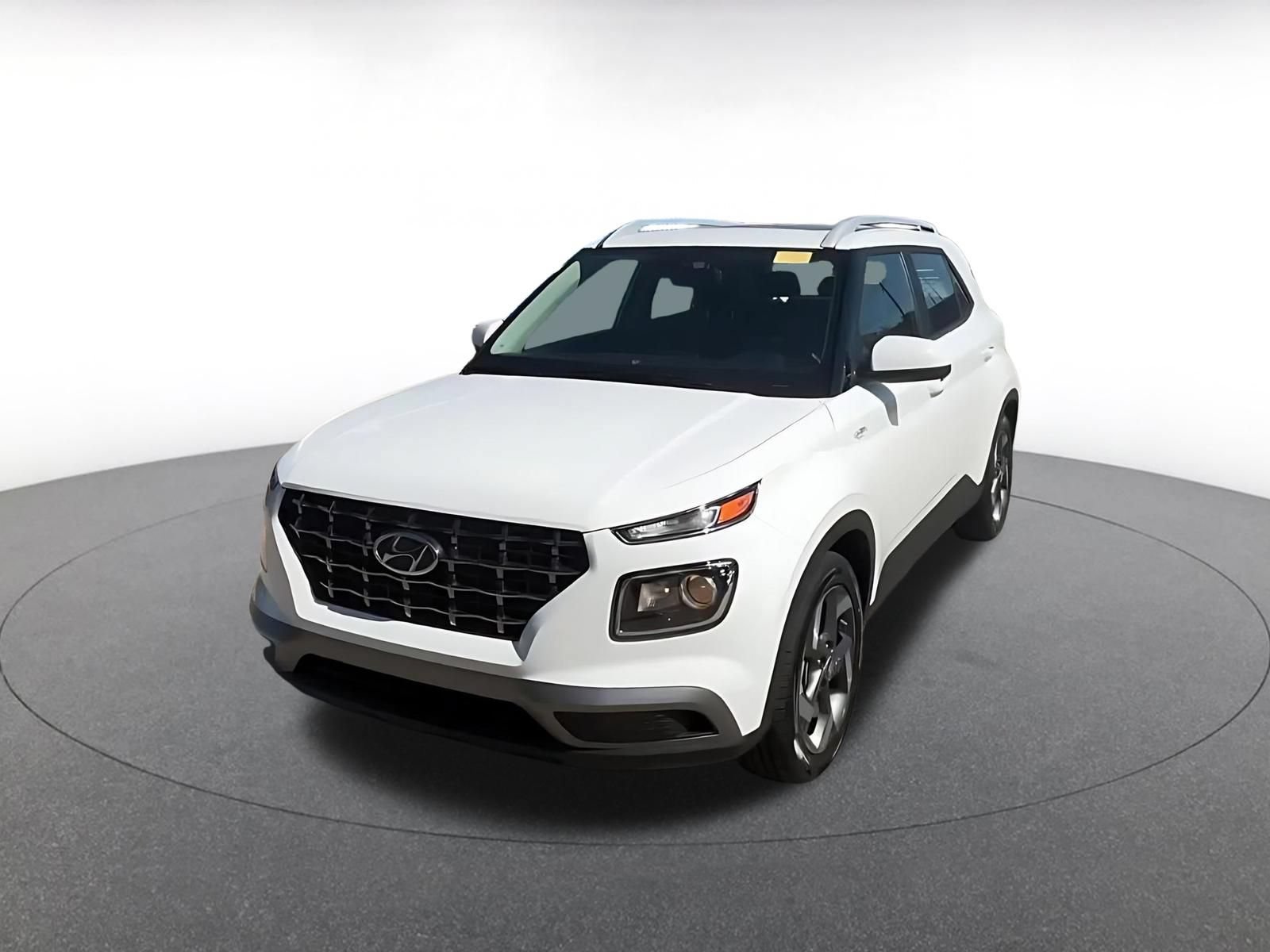 Thumbnail: 2025 Hyundai Venue - 7