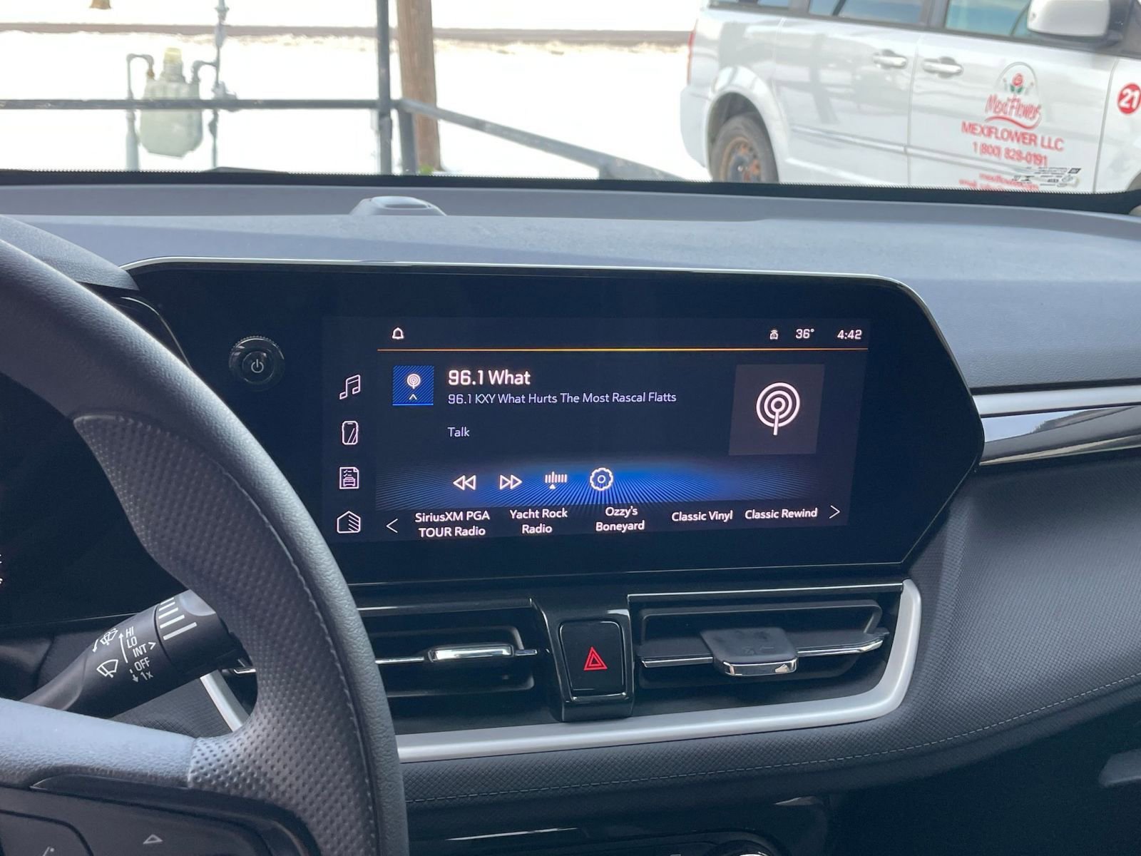 Thumbnail: 2025 Chevrolet TrailBlazer - 21