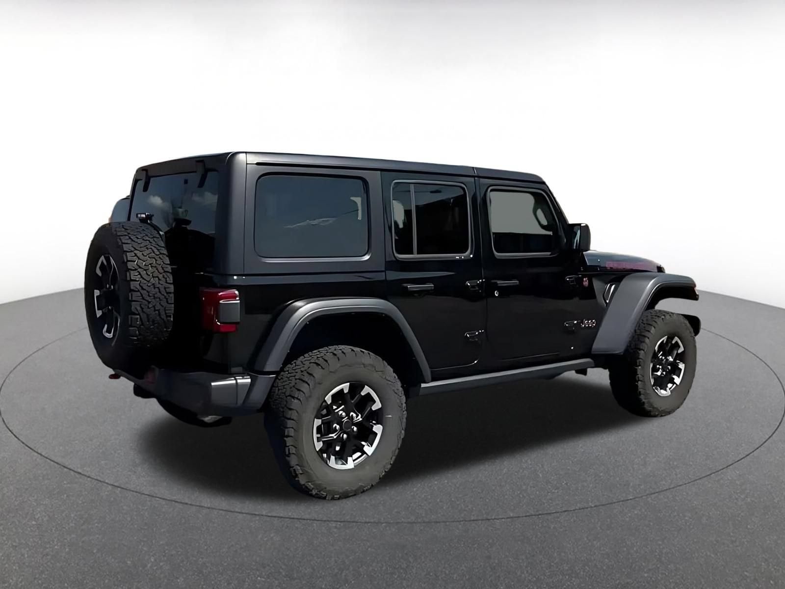 Thumbnail: 2025 Jeep Wrangler - 14