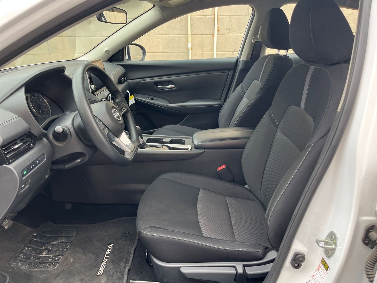 Thumbnail: 2025 Nissan Sentra - 24