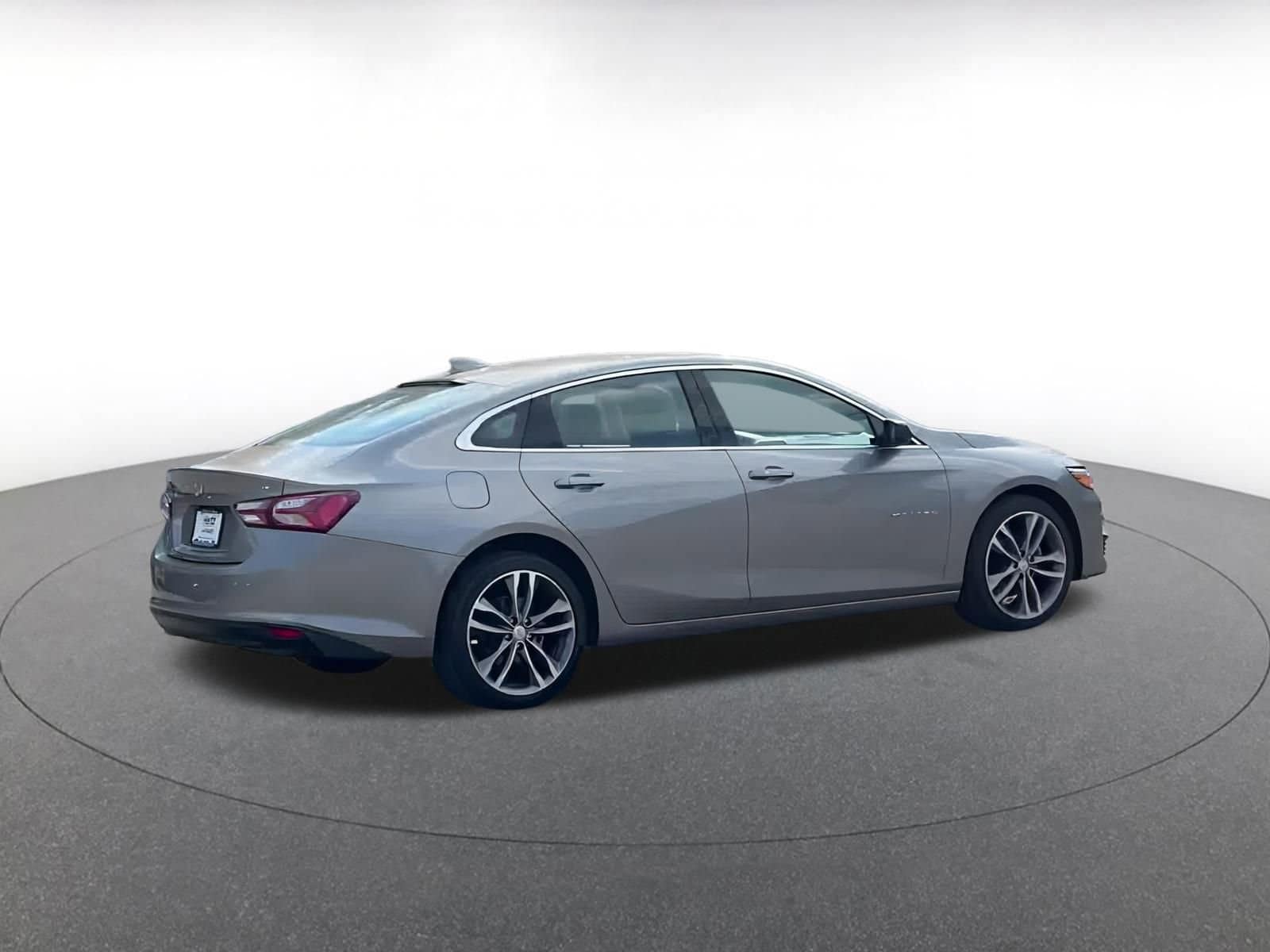 Thumbnail: 2024 Chevrolet Malibu - 14
