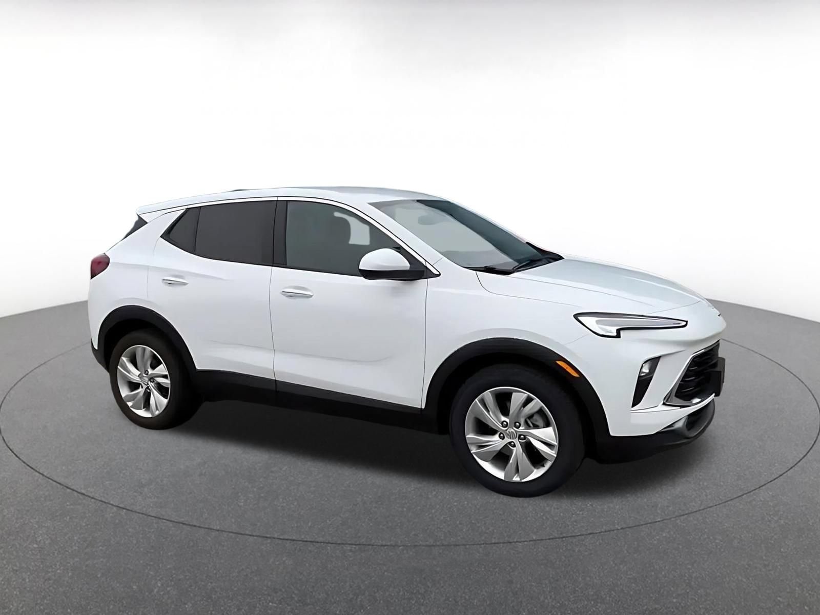 Thumbnail: 2025 Buick Encore GX - 2