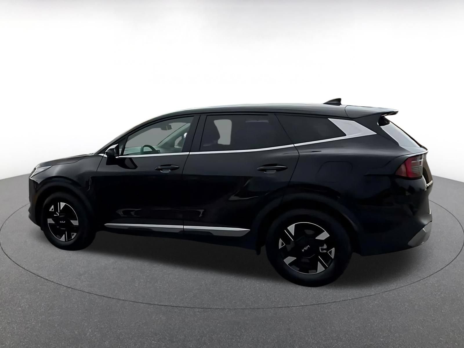 Thumbnail: 2026 Kia Sportage - 8