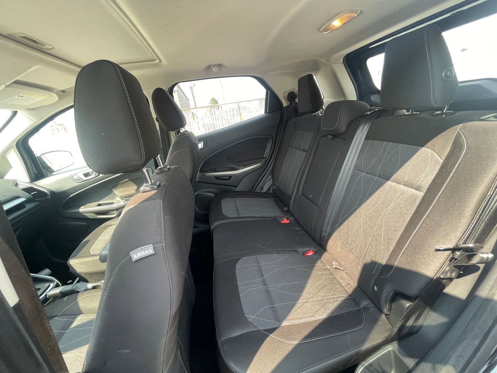 Thumbnail: 2018 Ford EcoSport - 8