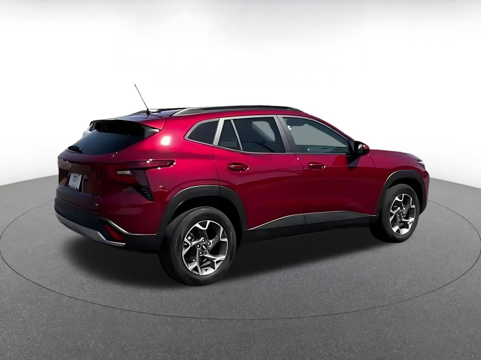 Thumbnail: 2025 Chevrolet Trax - 10