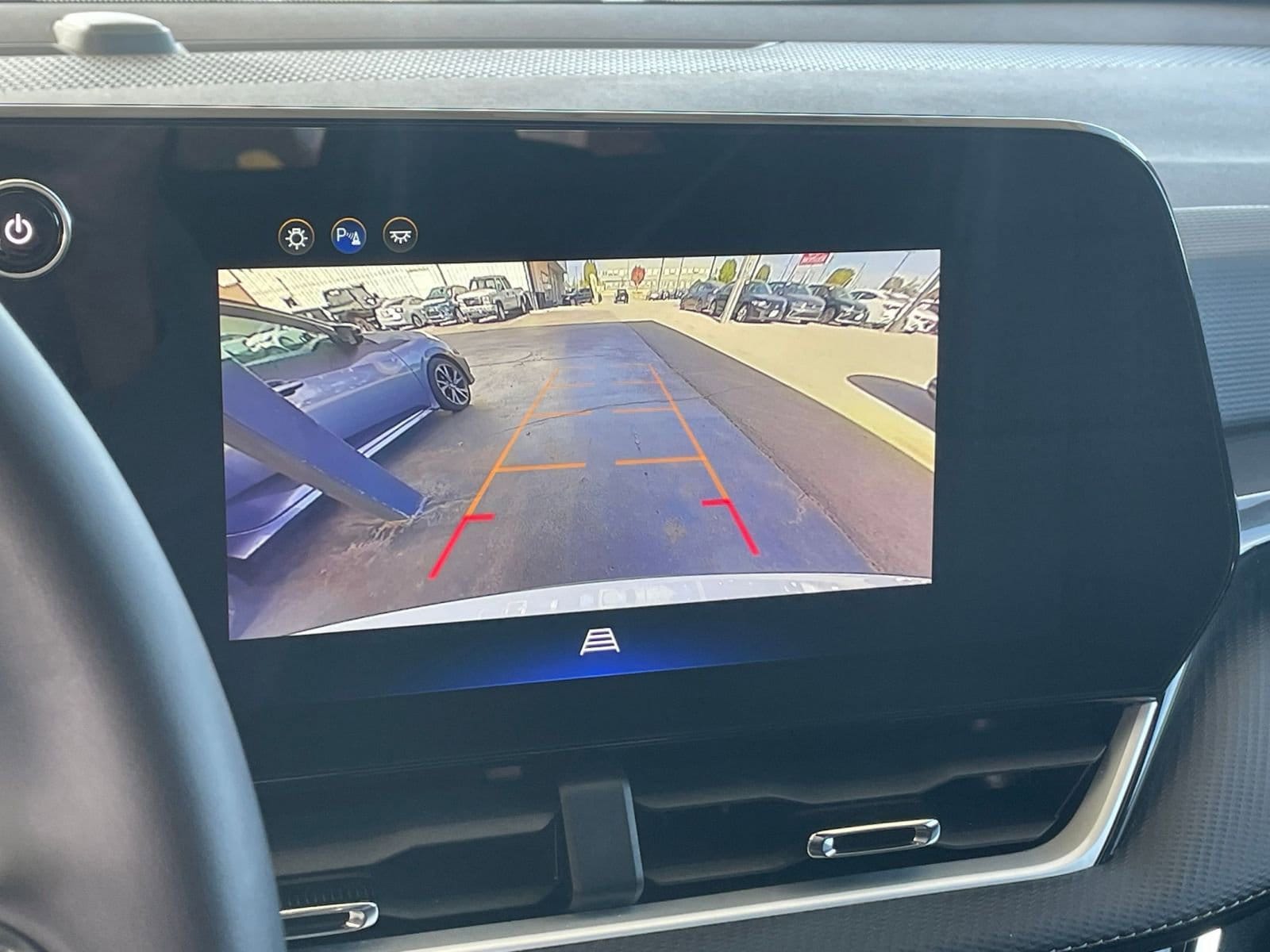 Thumbnail: 2025 Chevrolet Equinox - 17