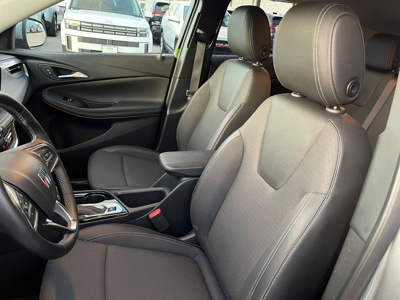 Thumbnail: 2025 Buick Encore GX - 25