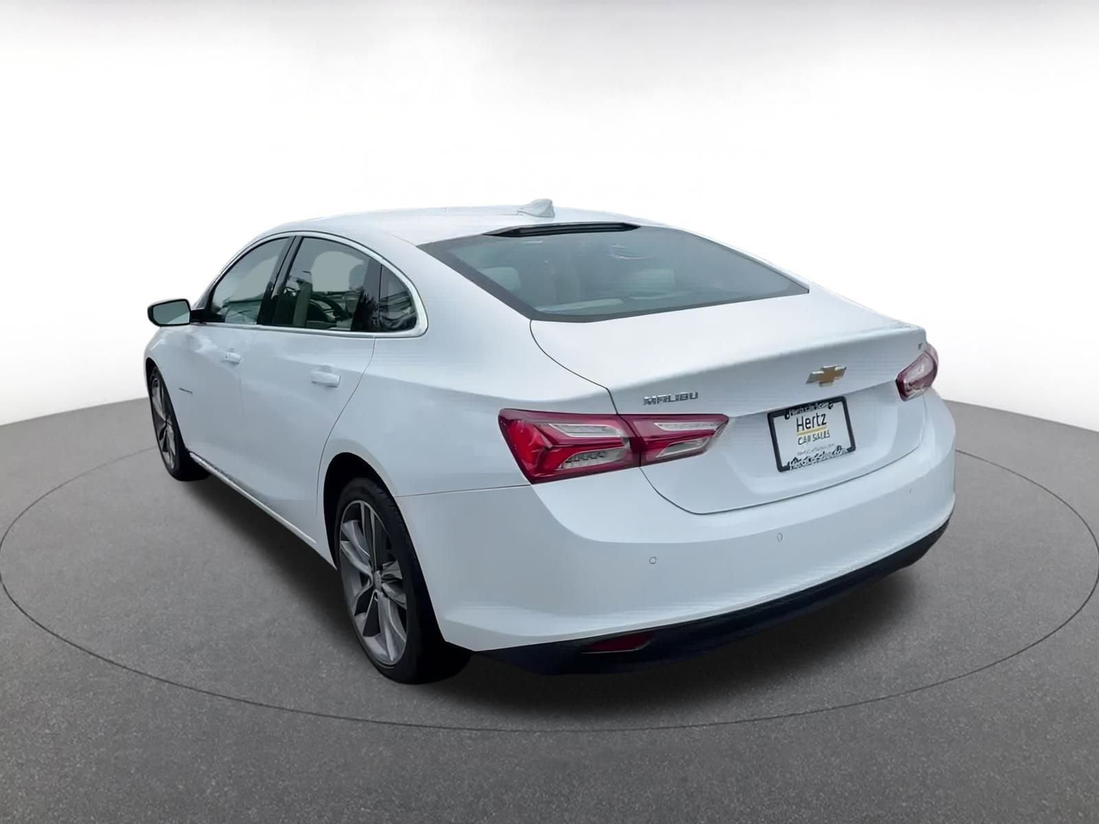 Thumbnail: 2024 Chevrolet Malibu - 11