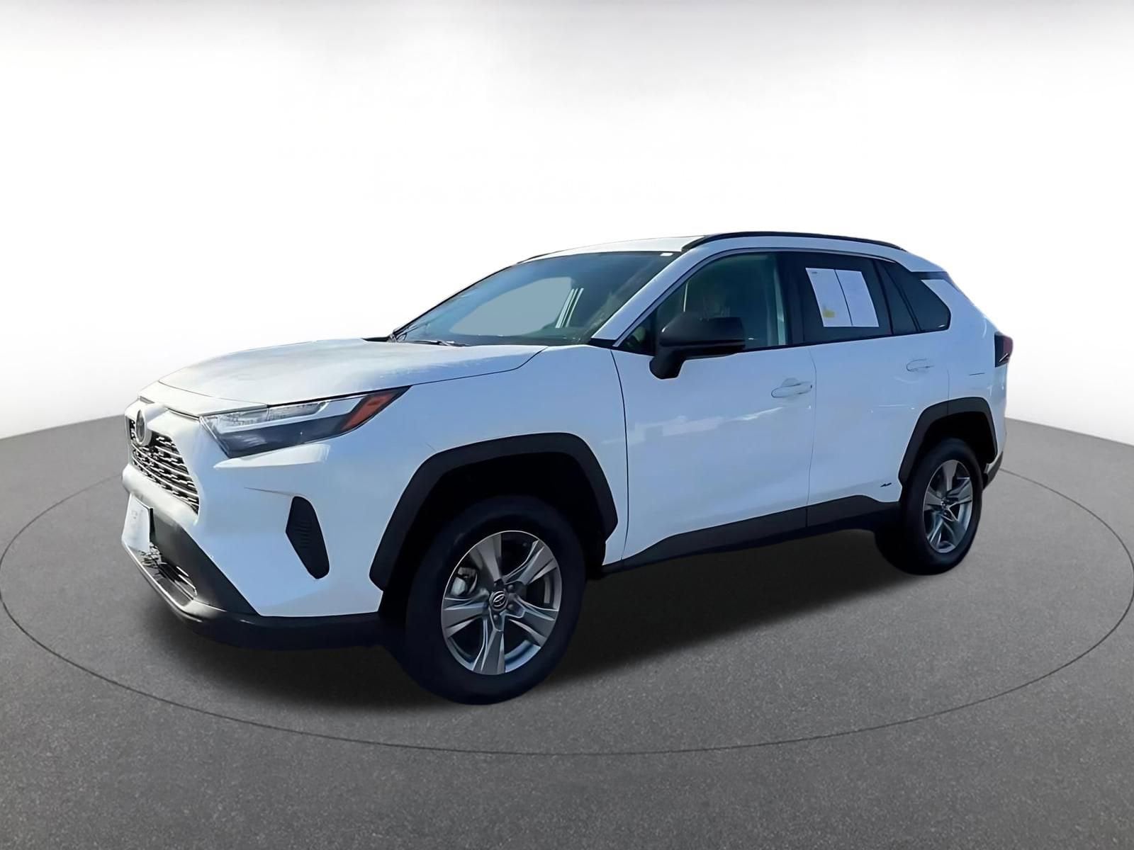 Thumbnail: 2025 Toyota RAV4 - 7