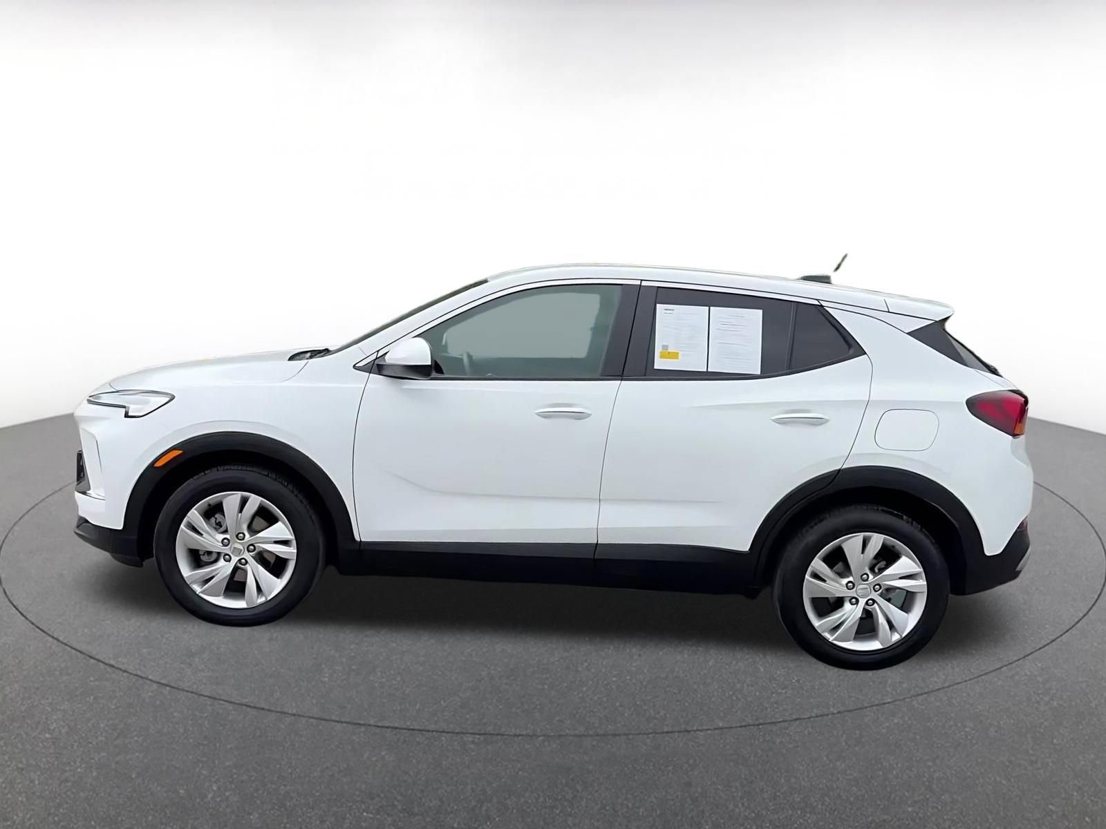 Thumbnail: 2025 Buick Encore GX - 9