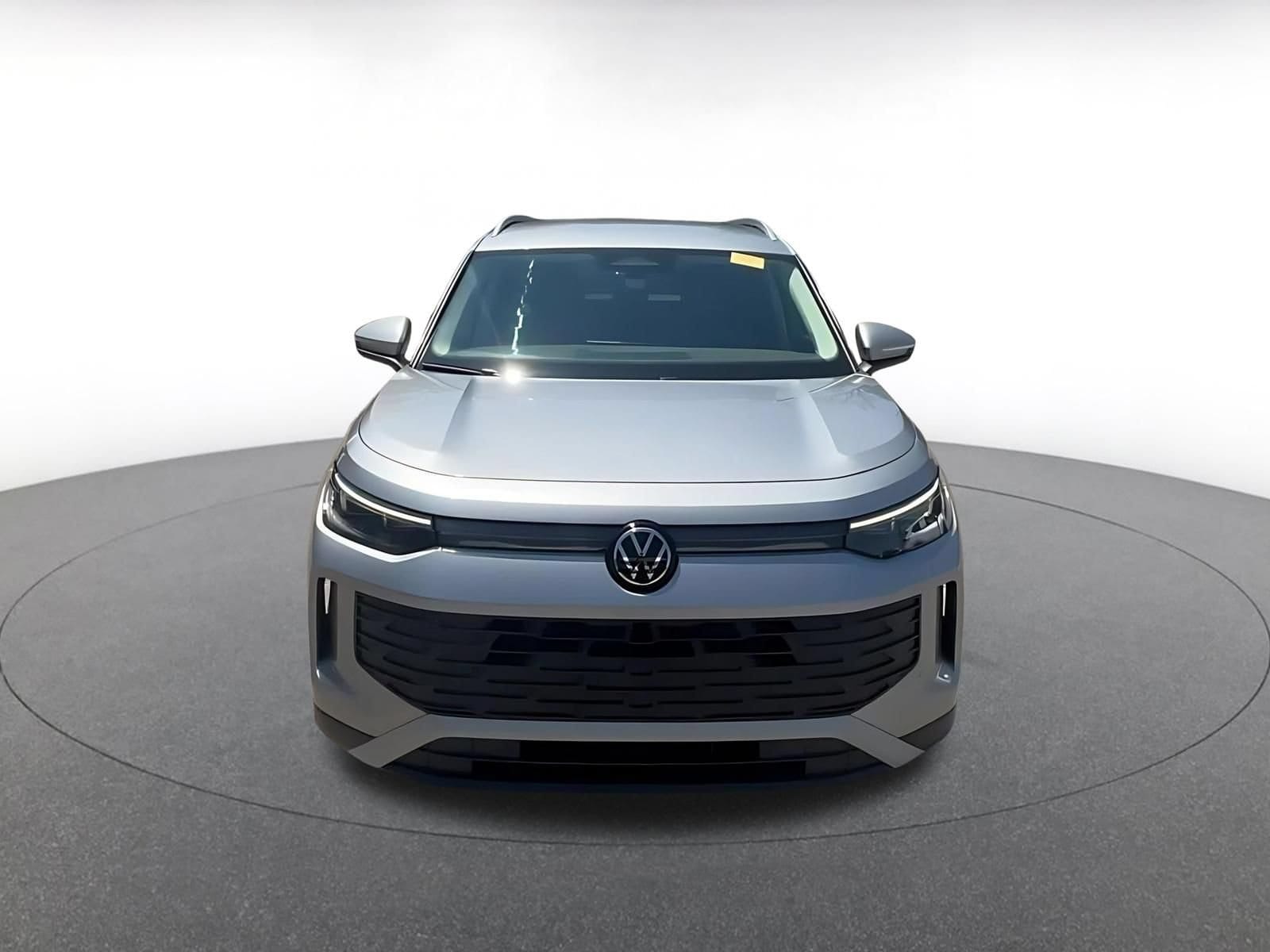 Thumbnail: 2026 Volkswagen Tiguan - 4