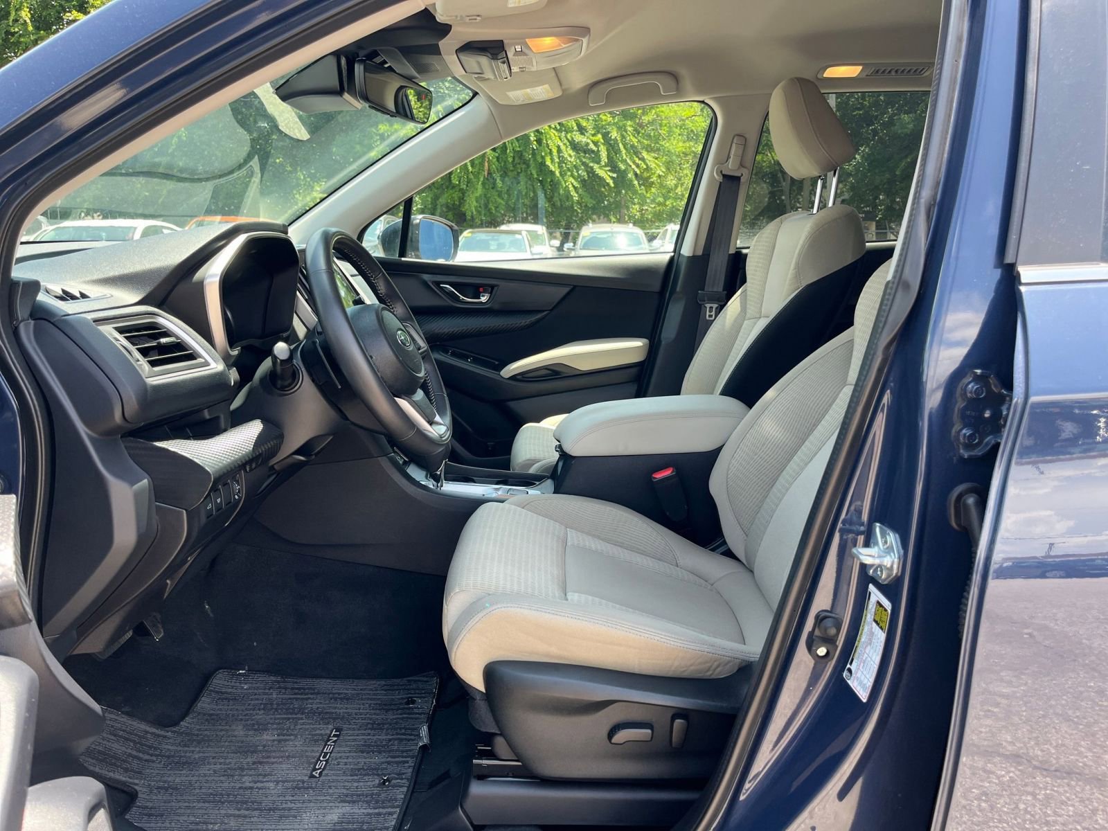 2024 Subaru Ascent Premium 27