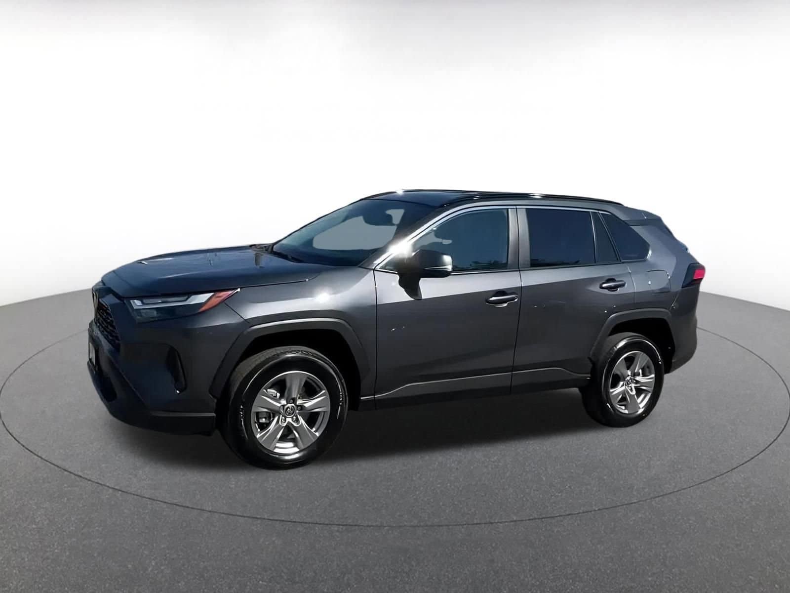 Thumbnail: 2025 Toyota RAV4 - 8
