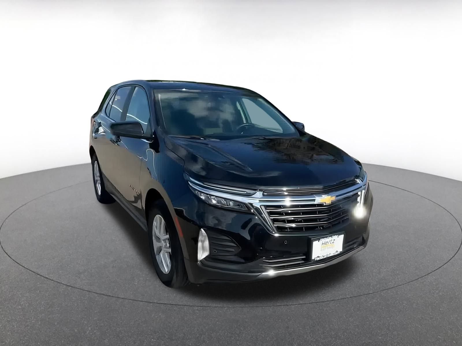 Thumbnail: 2024 Chevrolet Equinox - 3